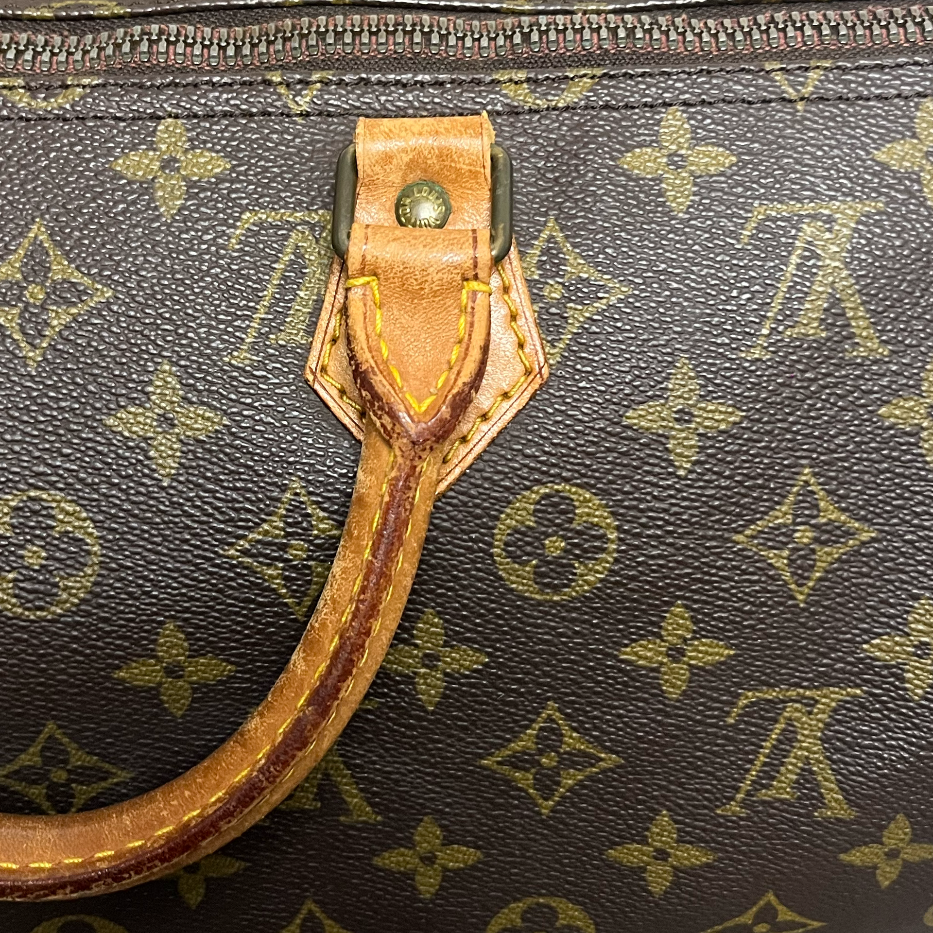 Louis Vuitton Speedy 40 Boston Bag