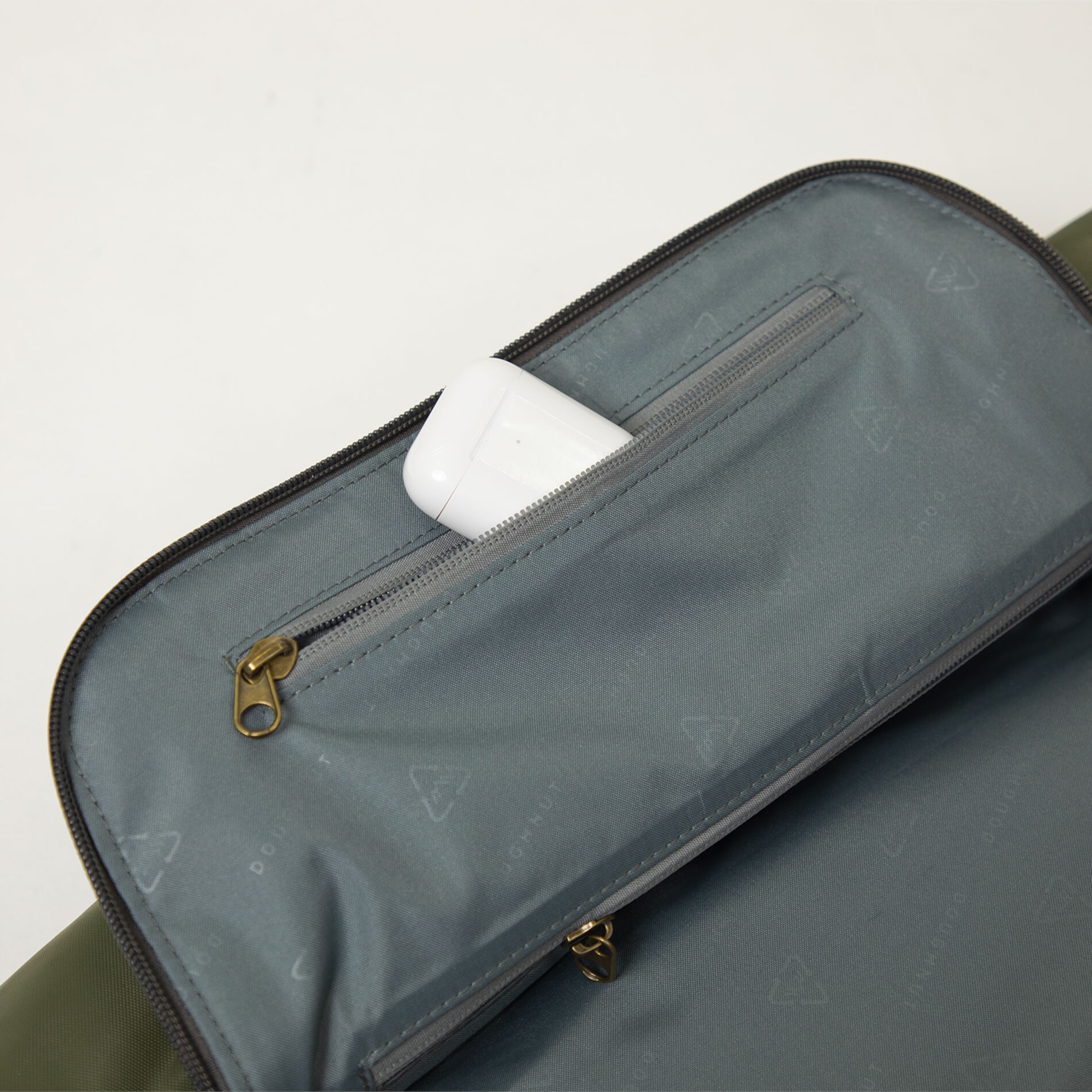 Plecak Christopher Jungle - oliwkowy x wojskowy