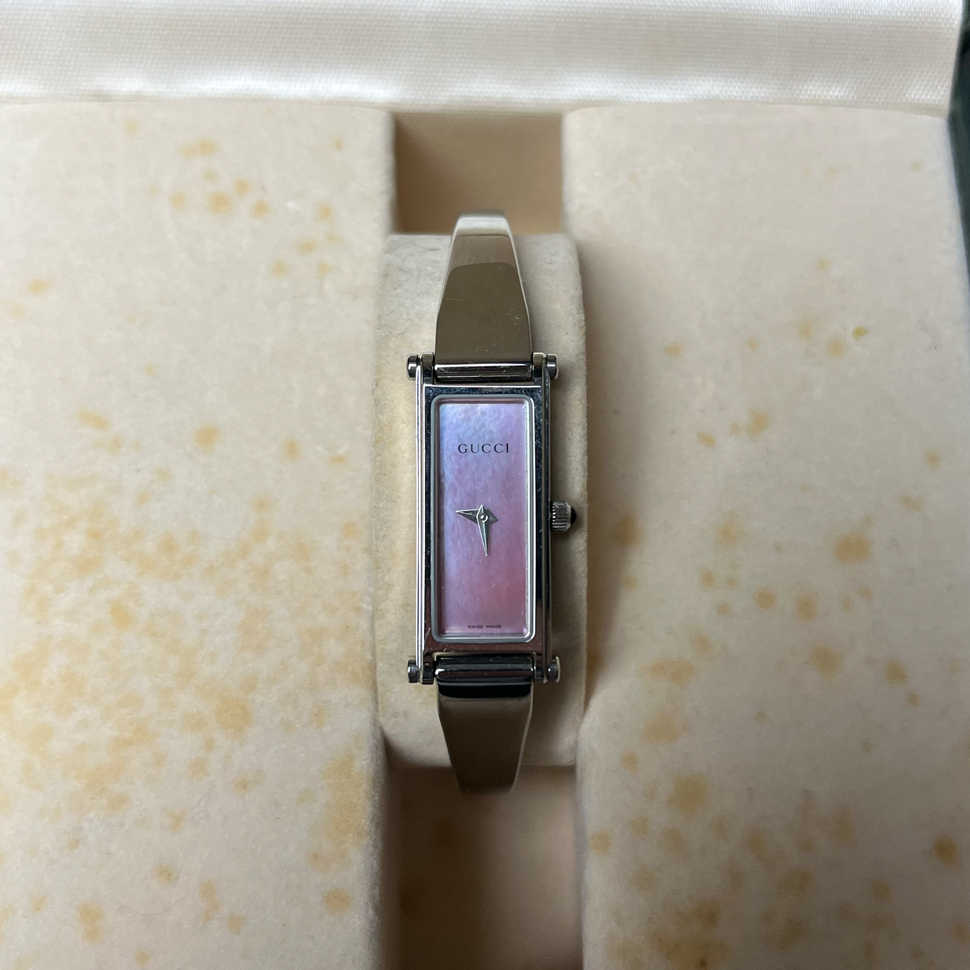 Gucci - Armbanduhr - 1500 L - Damen