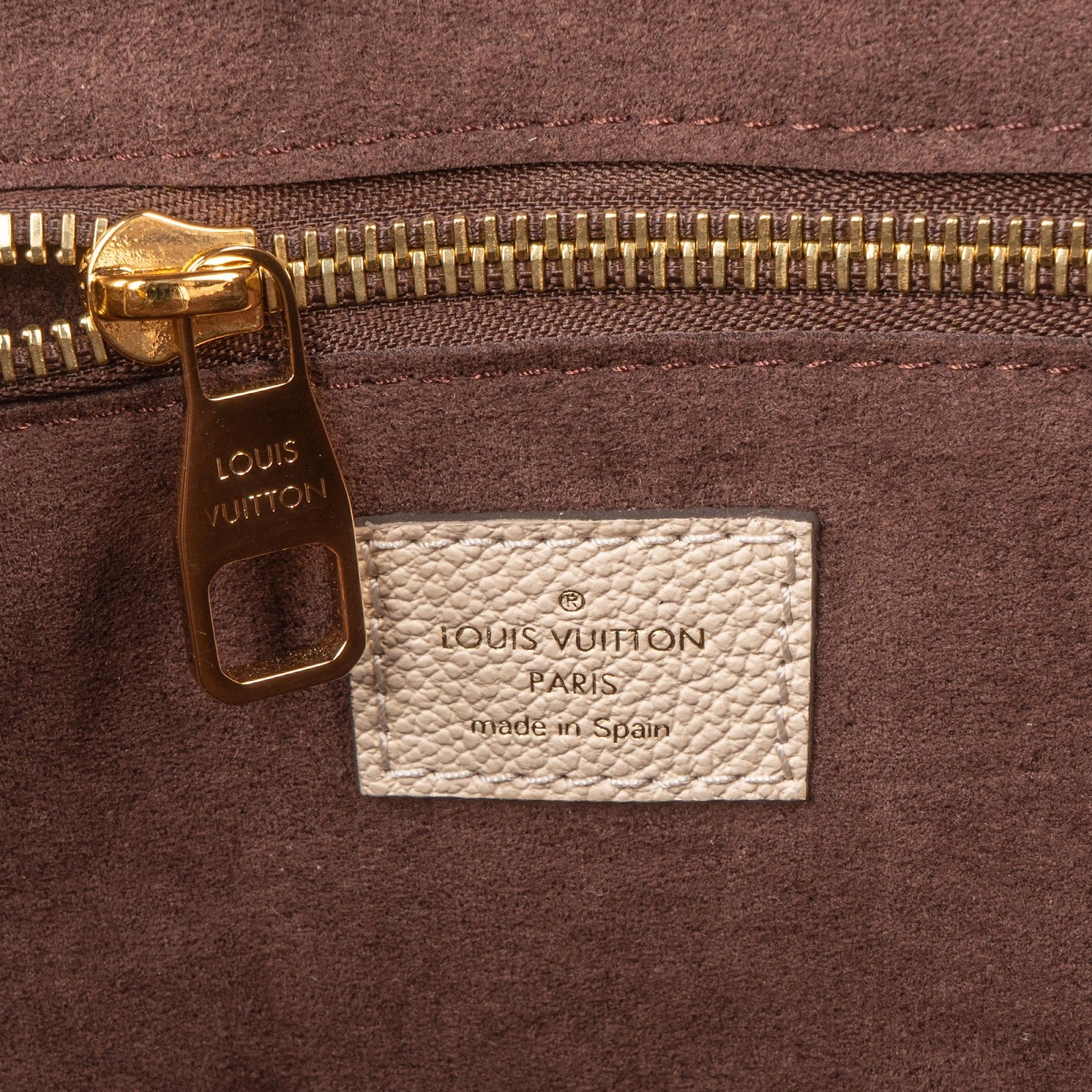 Louis Vuitton – Neverfull MM shoulder bag