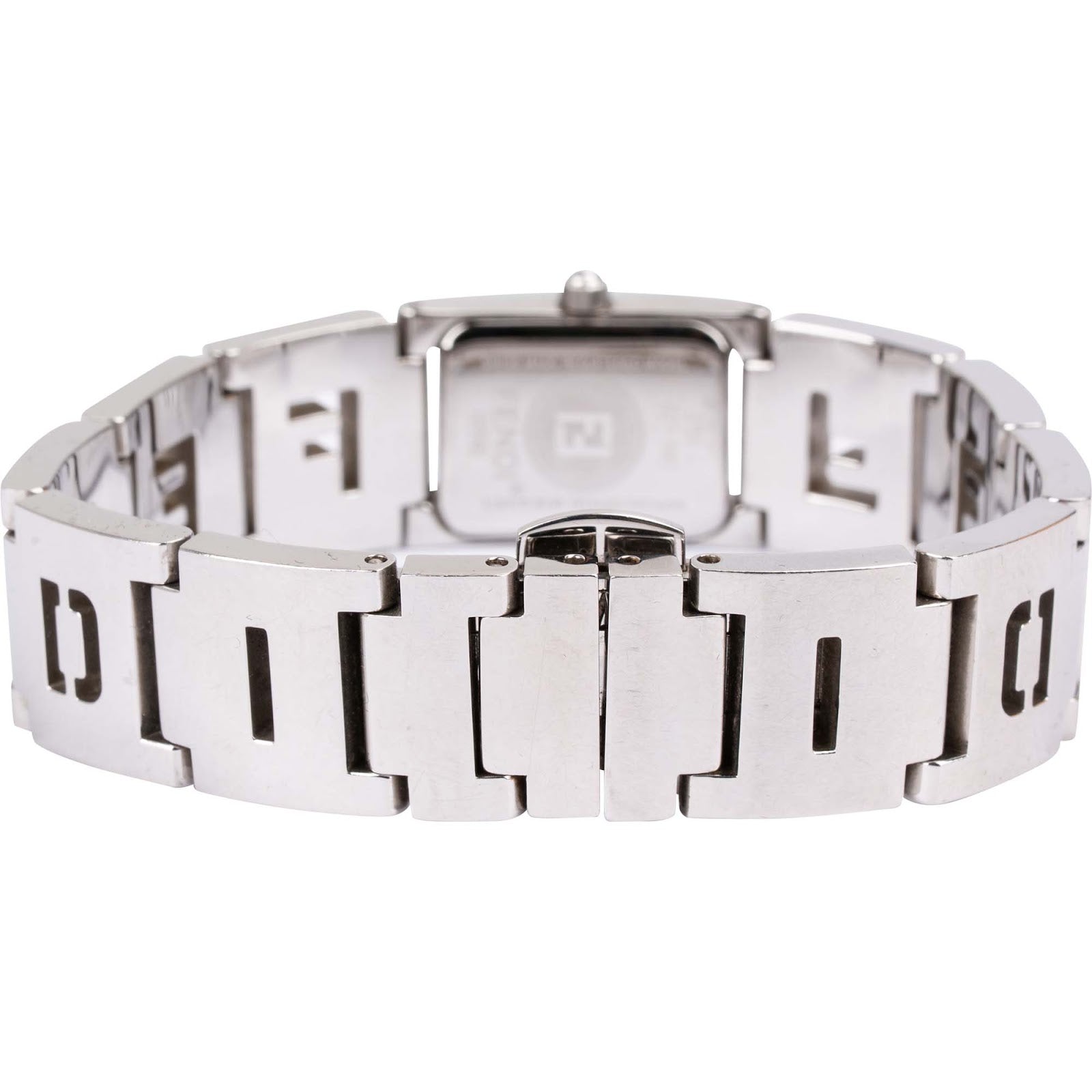 Fendi Silver Tone Emblem Bracelet 3150L Damenuhr