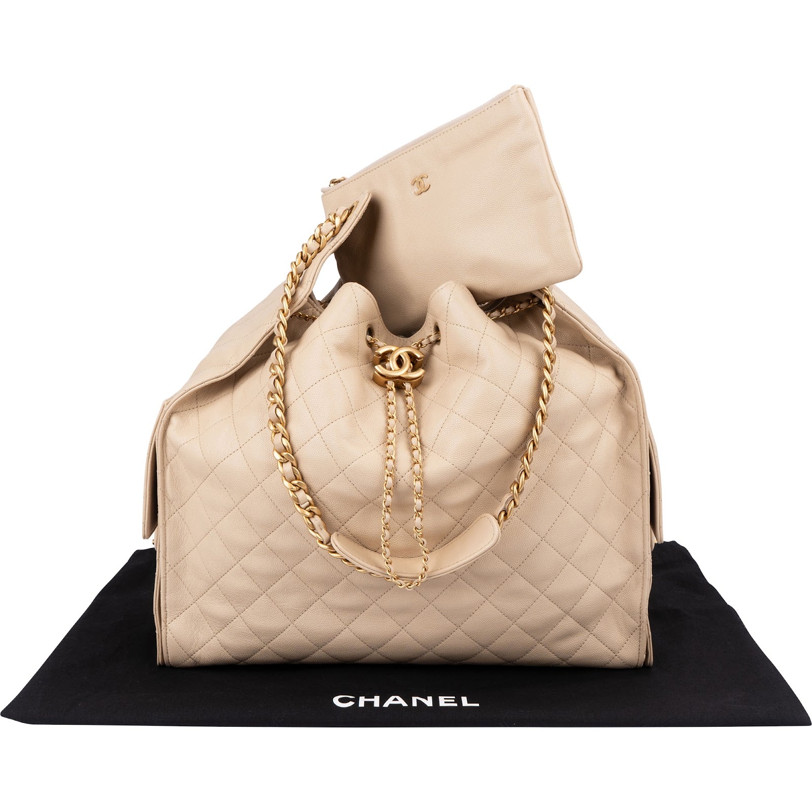 Chanel – 25 Maxi Drawstring Schultertasche