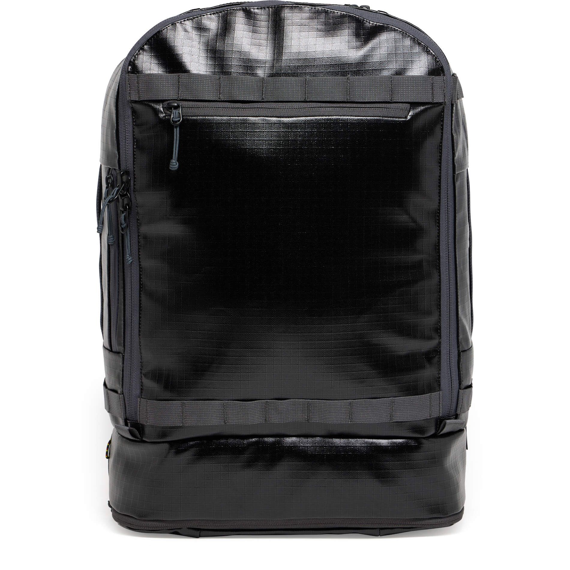 Magma 42L - True Black/Magnetite