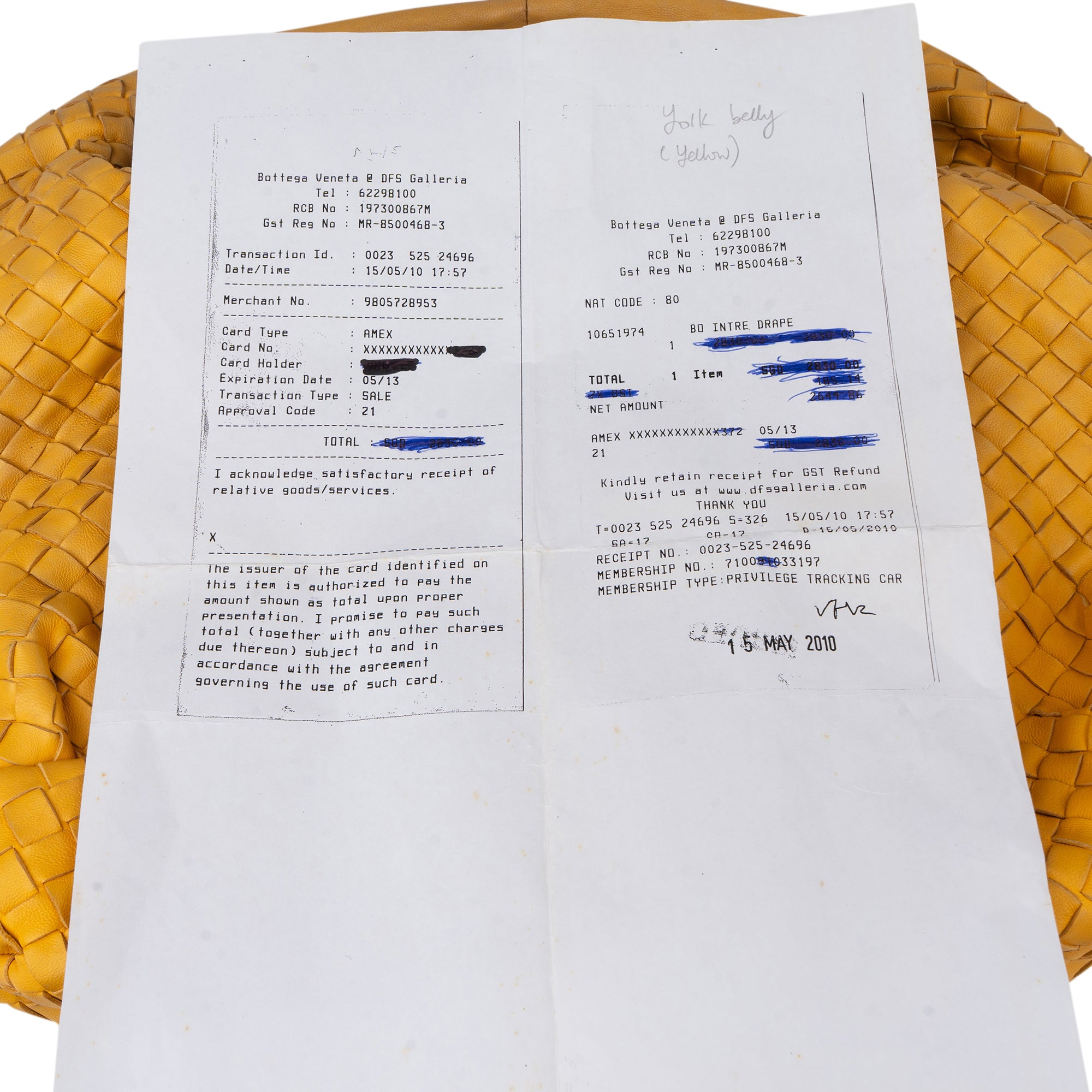 Sac hobo « Belly » en cuir Intrecciato jaune de Bottega Veneta