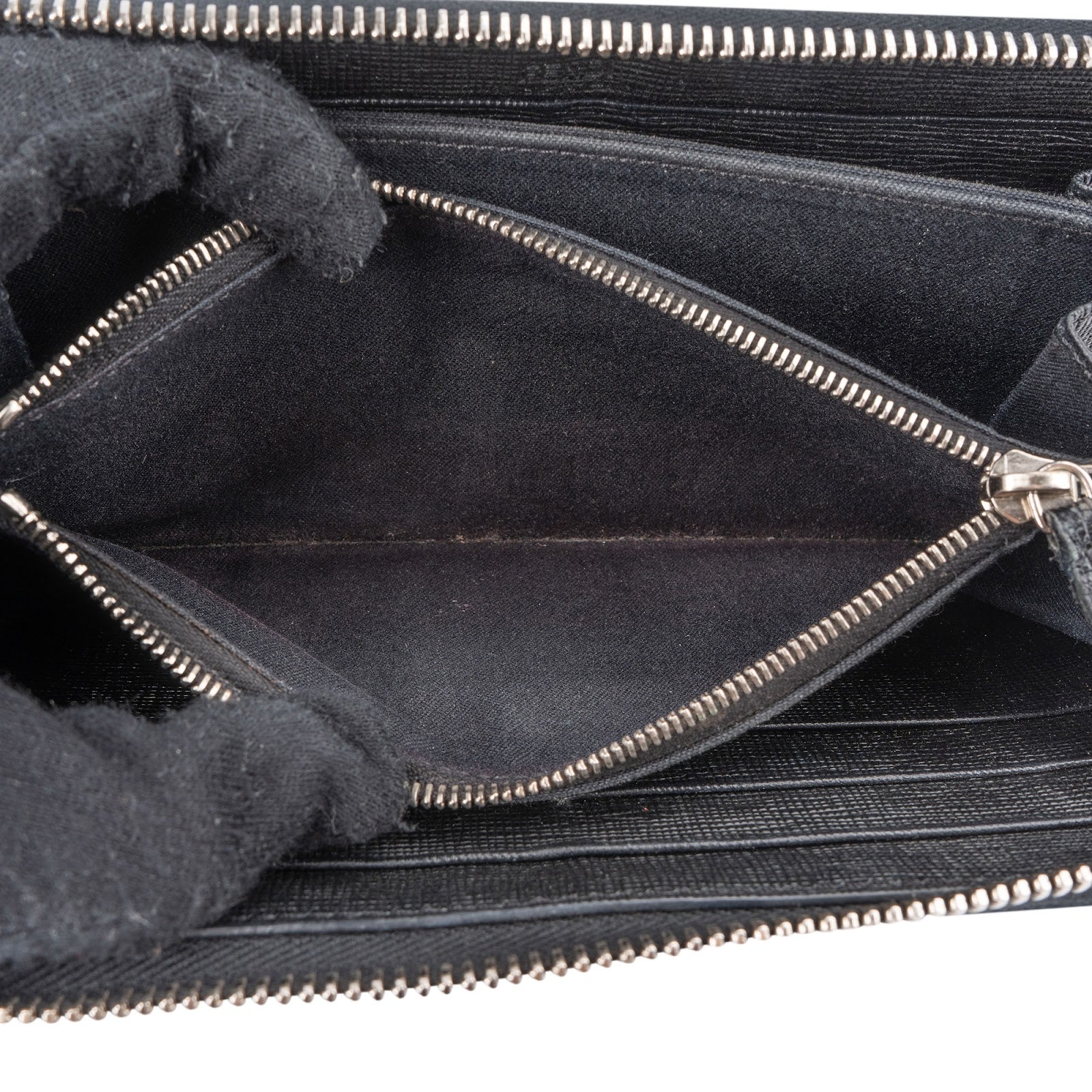 Fendi und Karl Lagerfeld K/Klassik Pins Zip Around Wallet