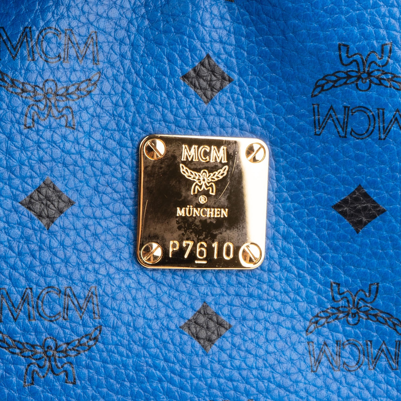 MCM – Liz Reversible Shopper Shoulder Bag