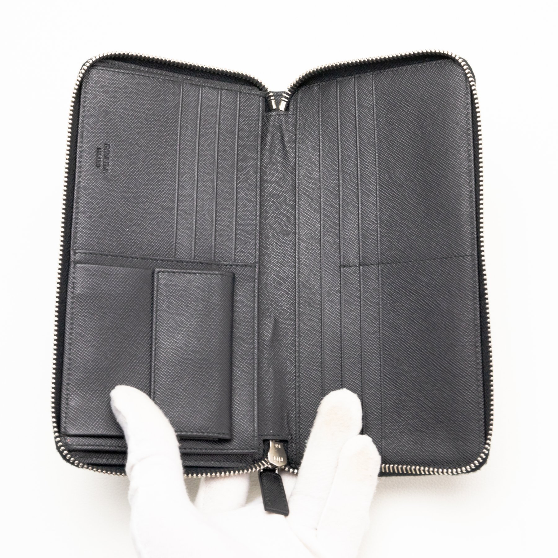 Prada - Zip-around wallet