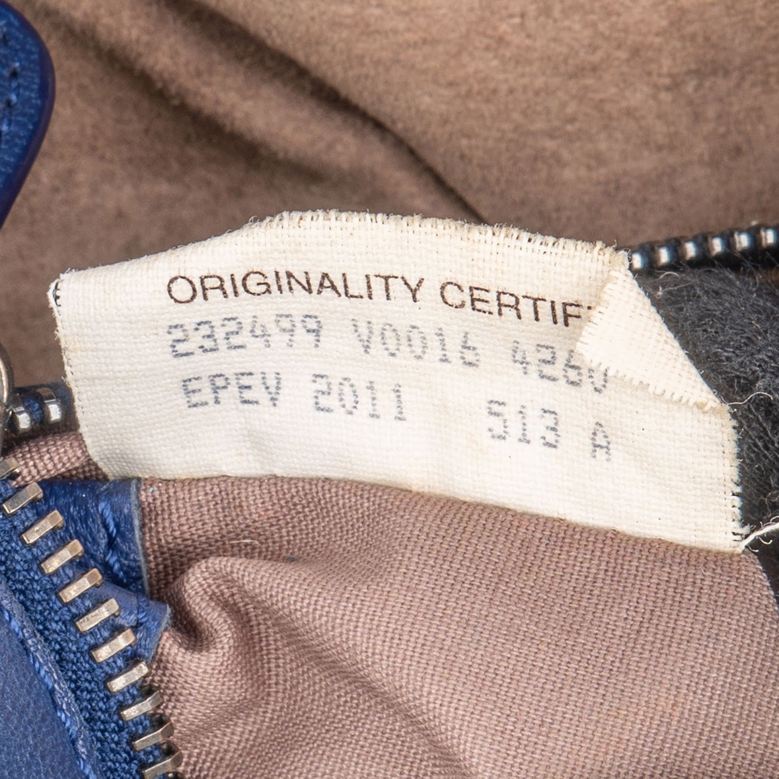 Bottega Veneta - Intrecciato Hobo Belly Shoulder Bag