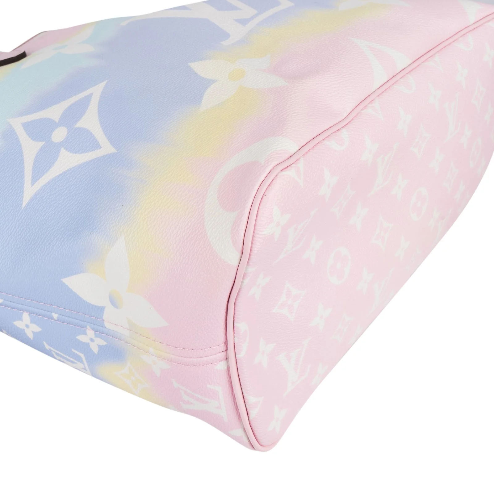 Louis Vuitton Monogram Giant Escale Neverfull MM Shoulder Bag