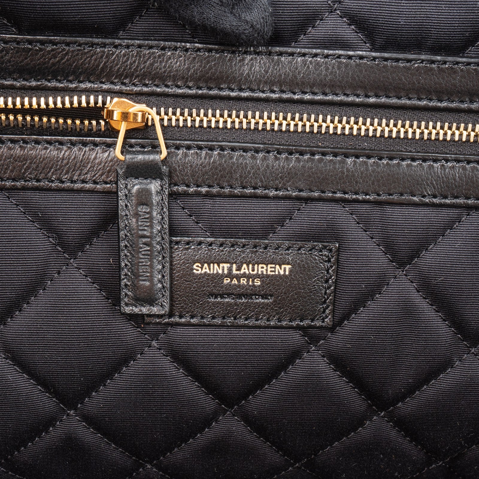 Saint Laurent Quilted Lambskin ES Giant Reisetasche