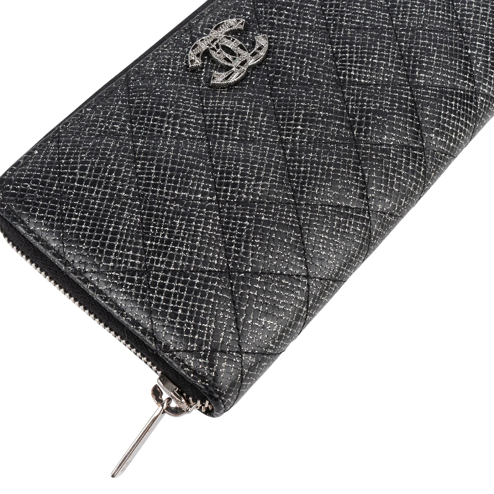 Chanel Quilted Glittered Caviar Leather CC Wallet