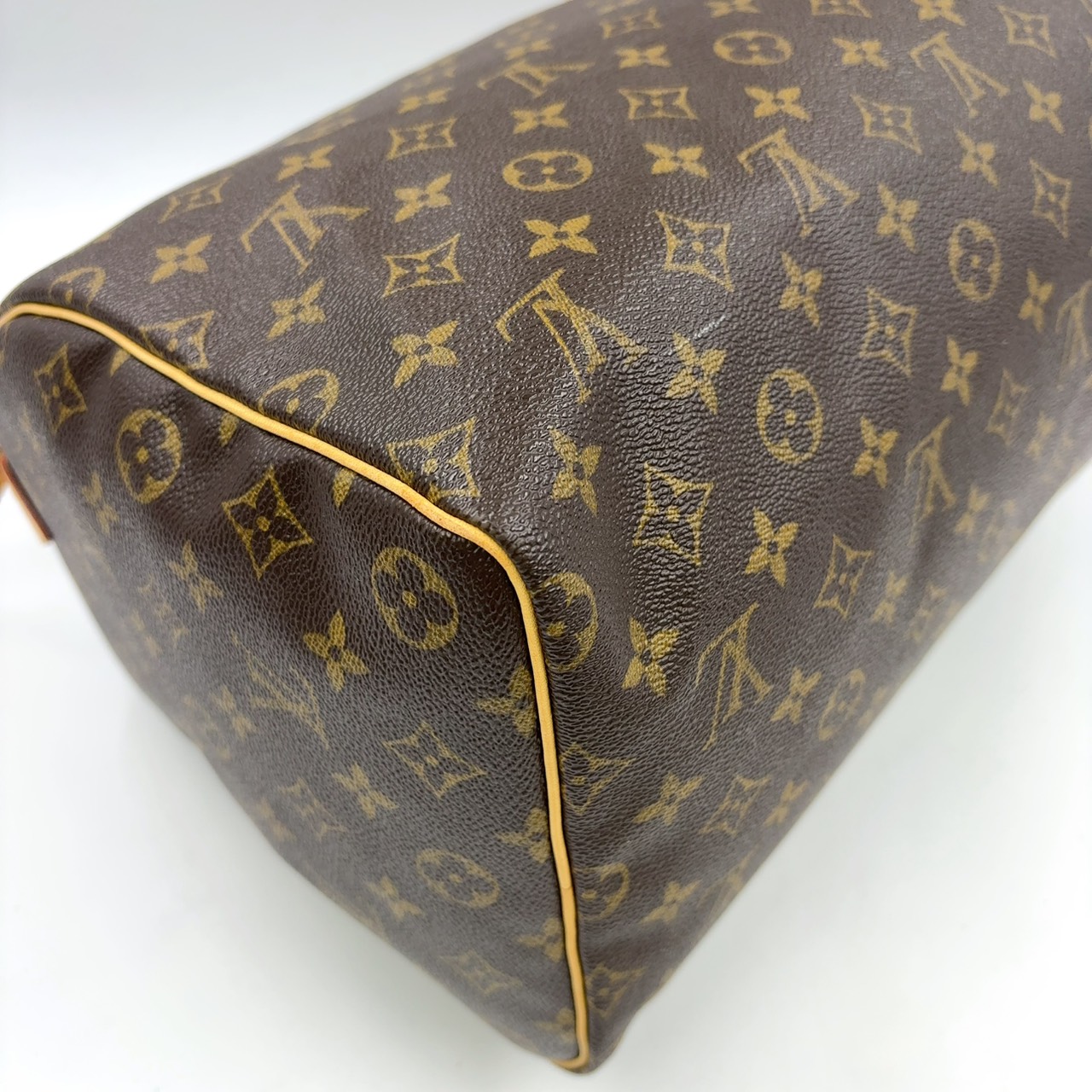 Louis Vuitton  Speedy 40  Monogram Boston Bag