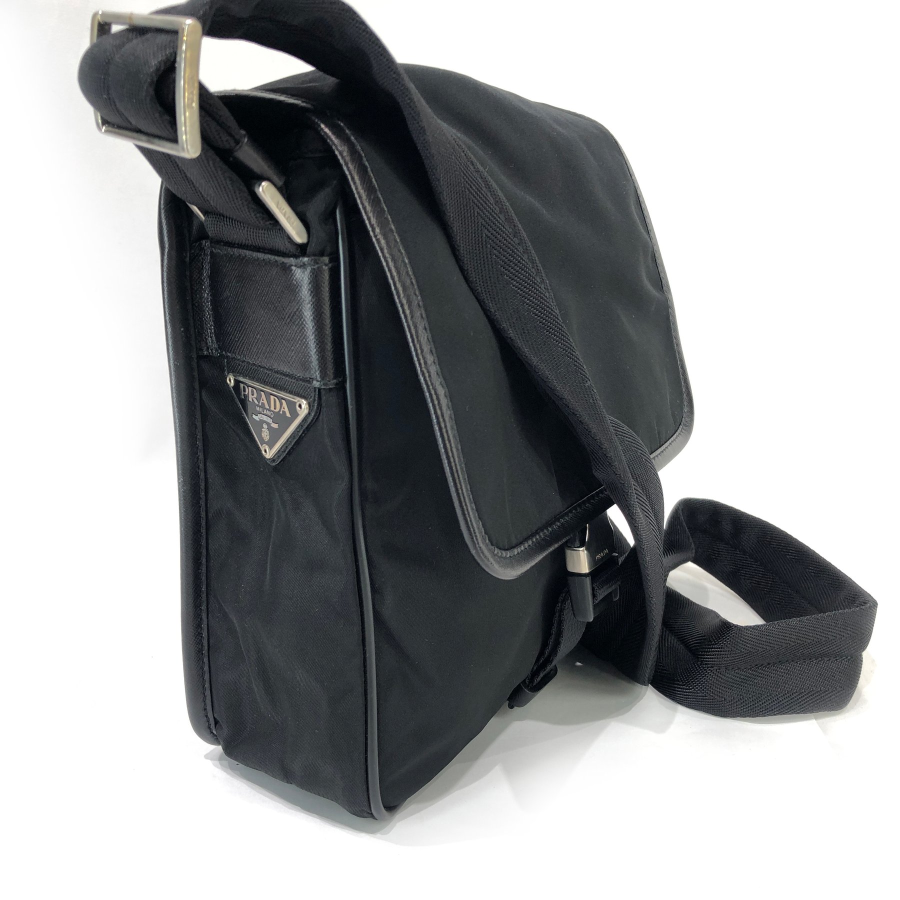 Prada - Triangular Plate Mini - Schultertasche