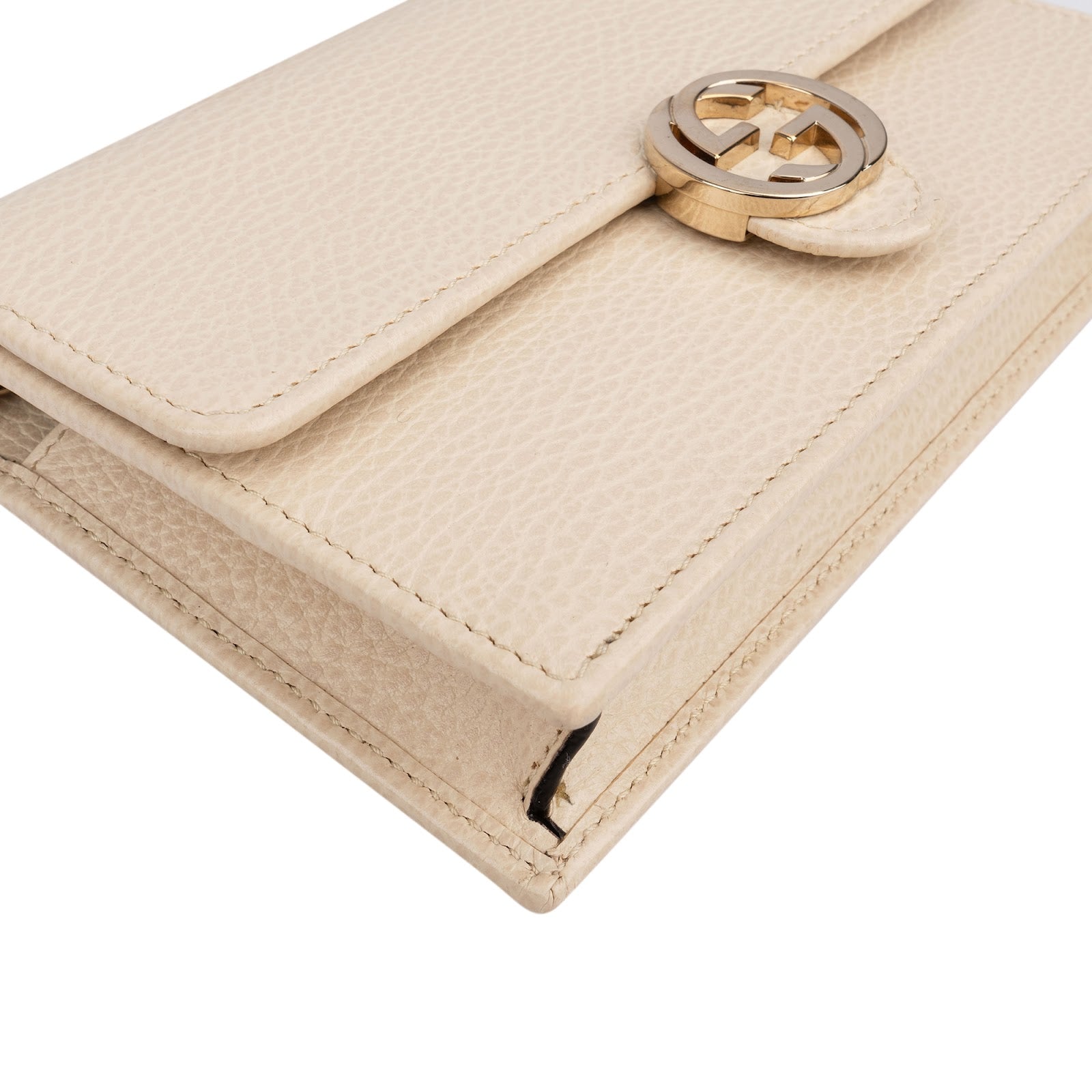 Gucci Grained Leather Interlocking GG Wallet On Chain