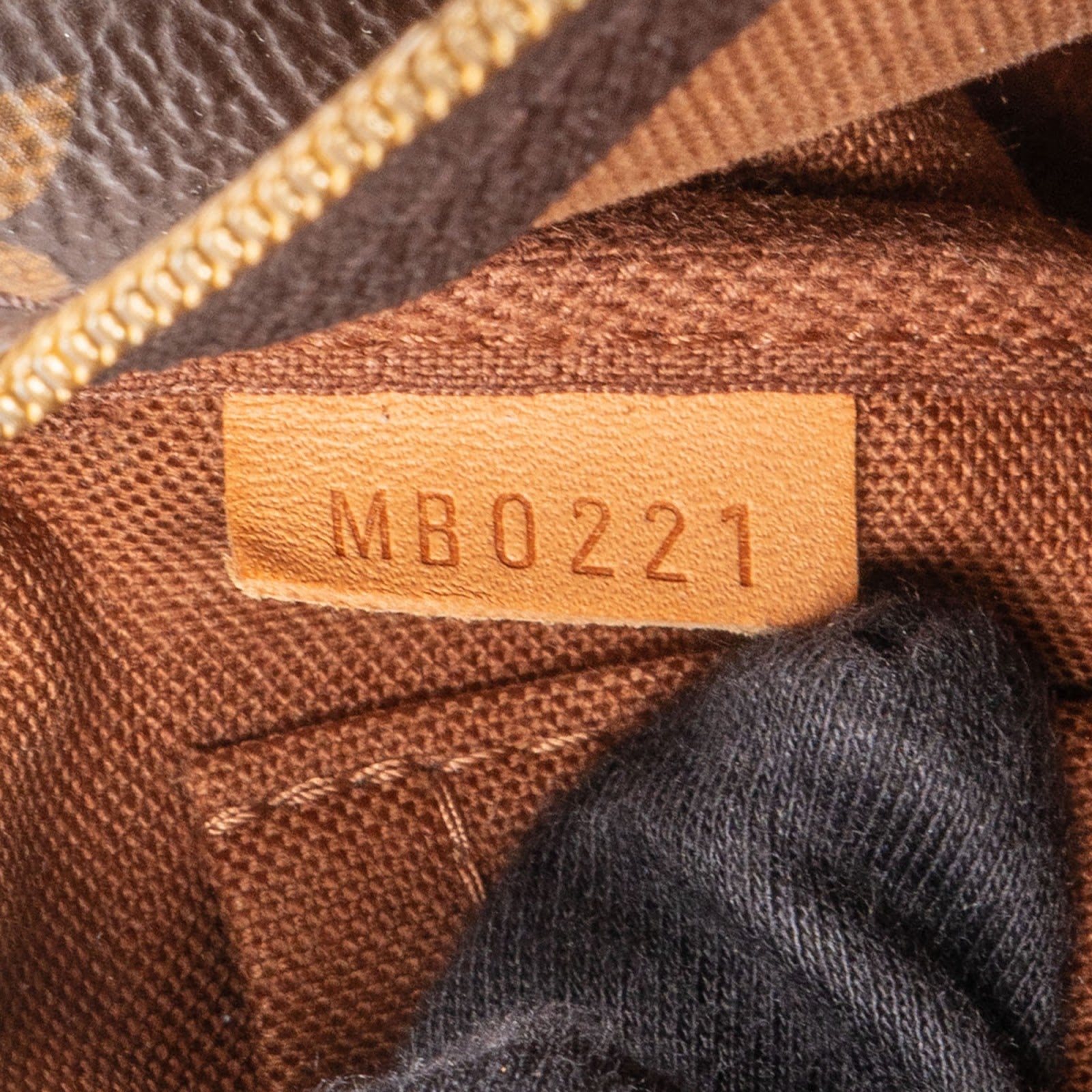 Louis Vuitton Monogram Canvas Multi Pochette Accessoires Crossbody Bag