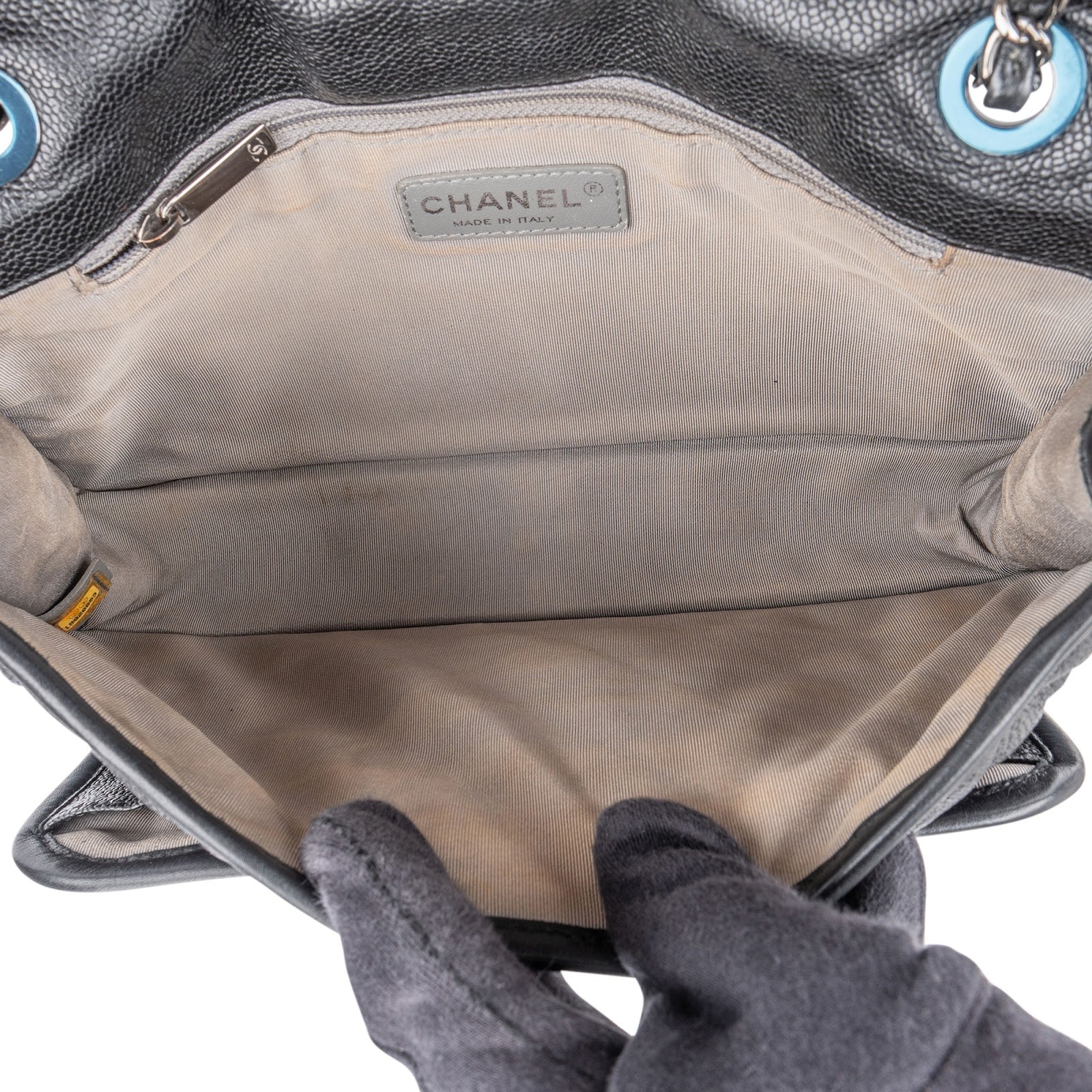 Chanel - Front Pocket Single Flap Schultertasche