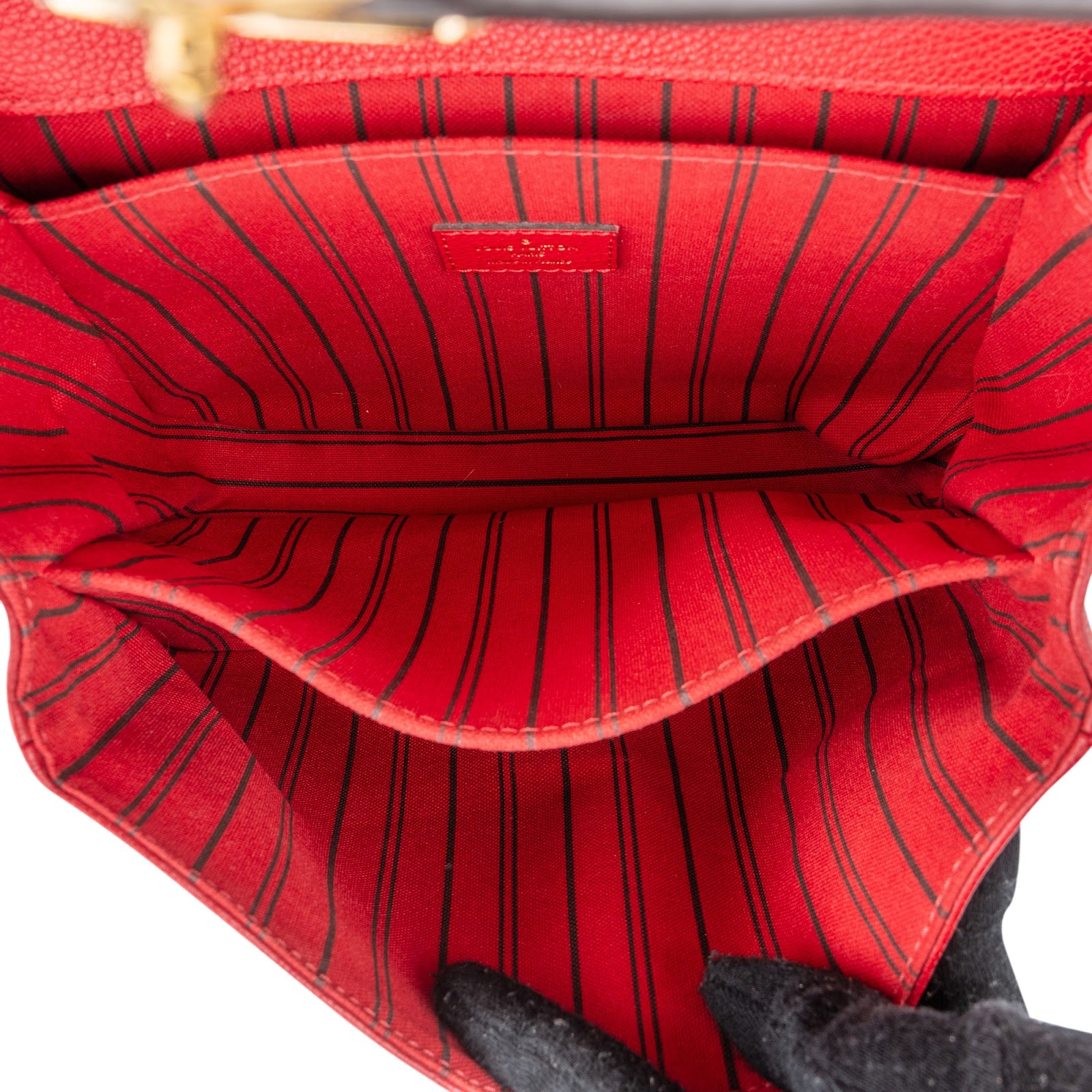 Louis Vuitton - Métis Crossbody Bag