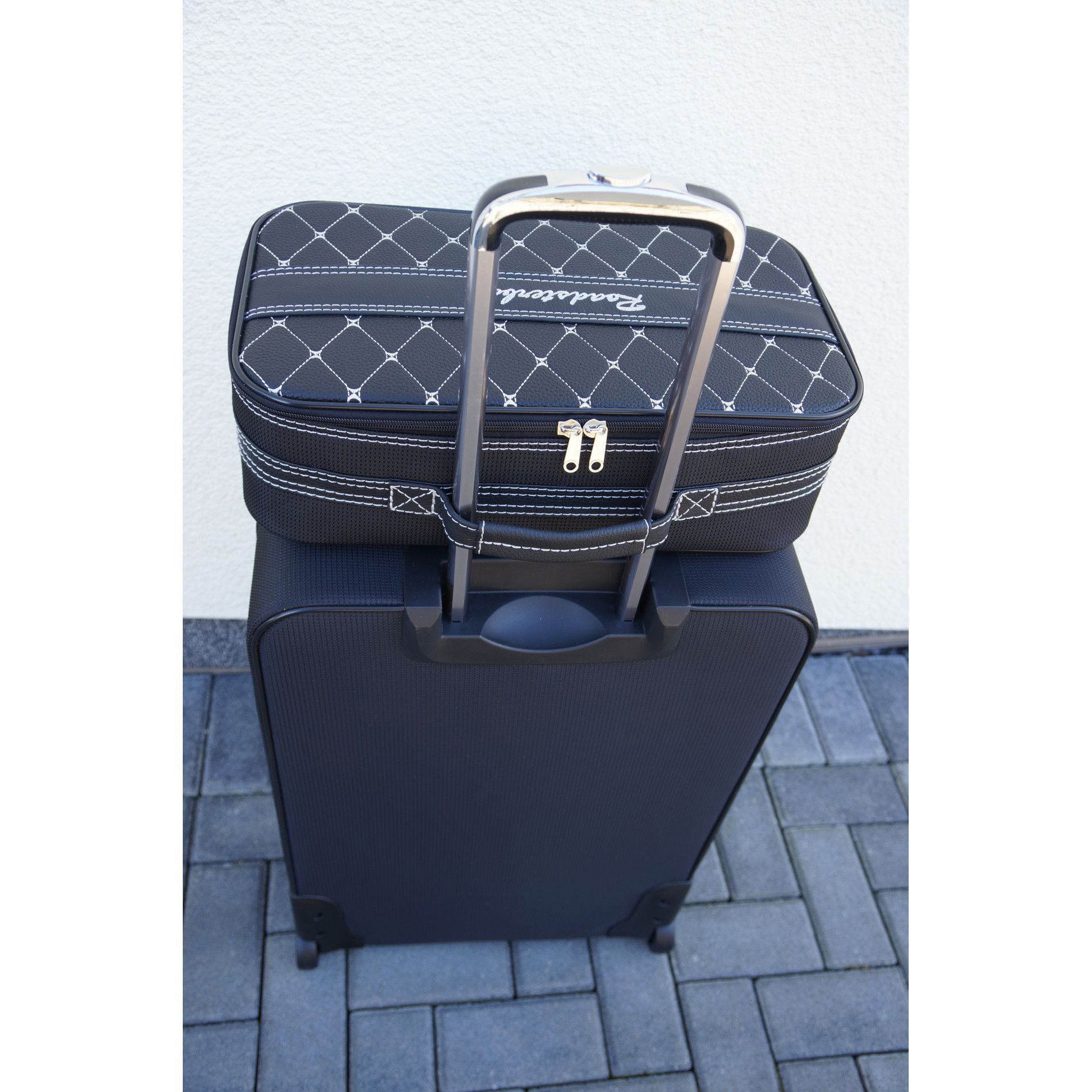 E-Klasse Coupé, Teilleder (EU) Kofferset Kofferraum 4-tlg.