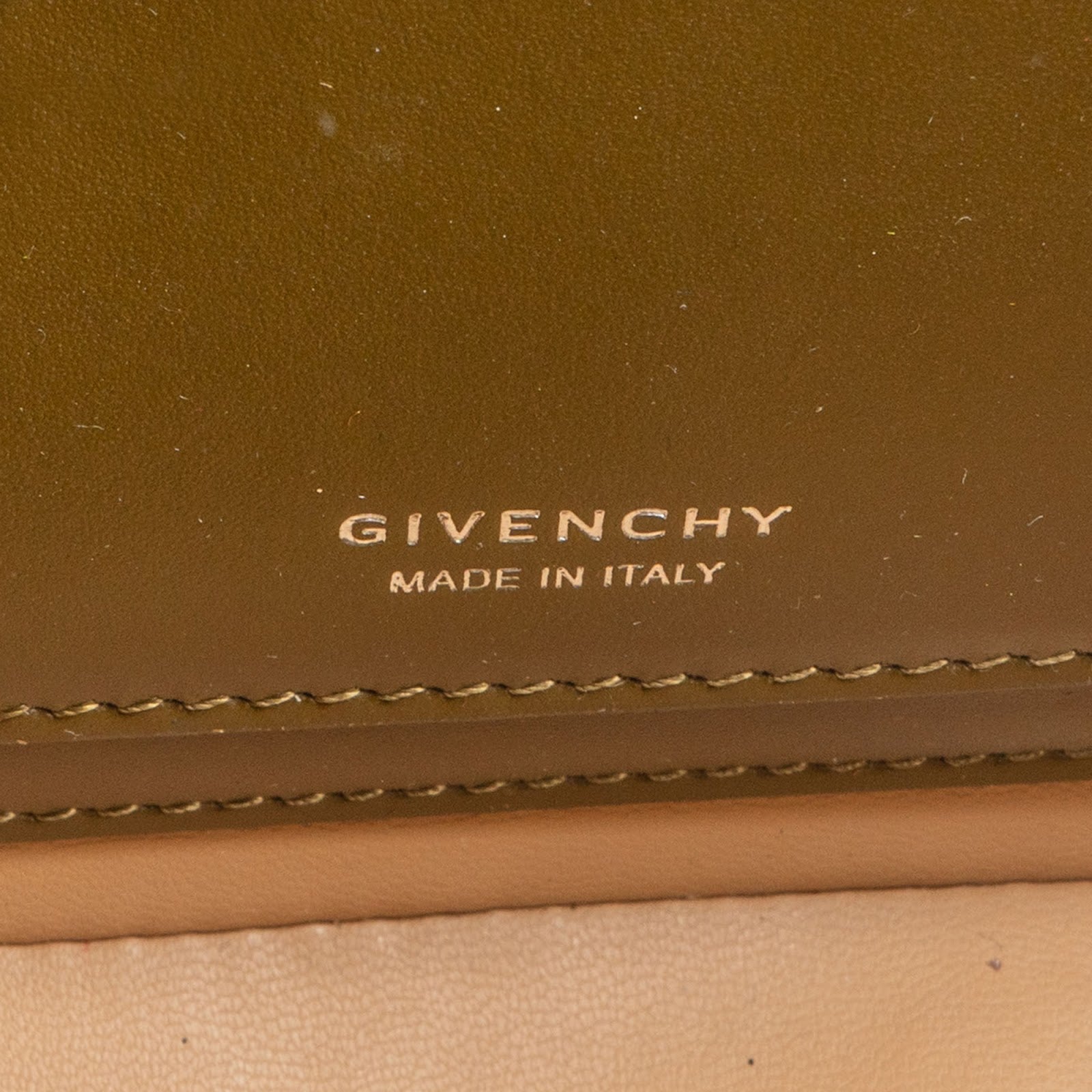 Givenchy - 4G Medium Crossbody Bag