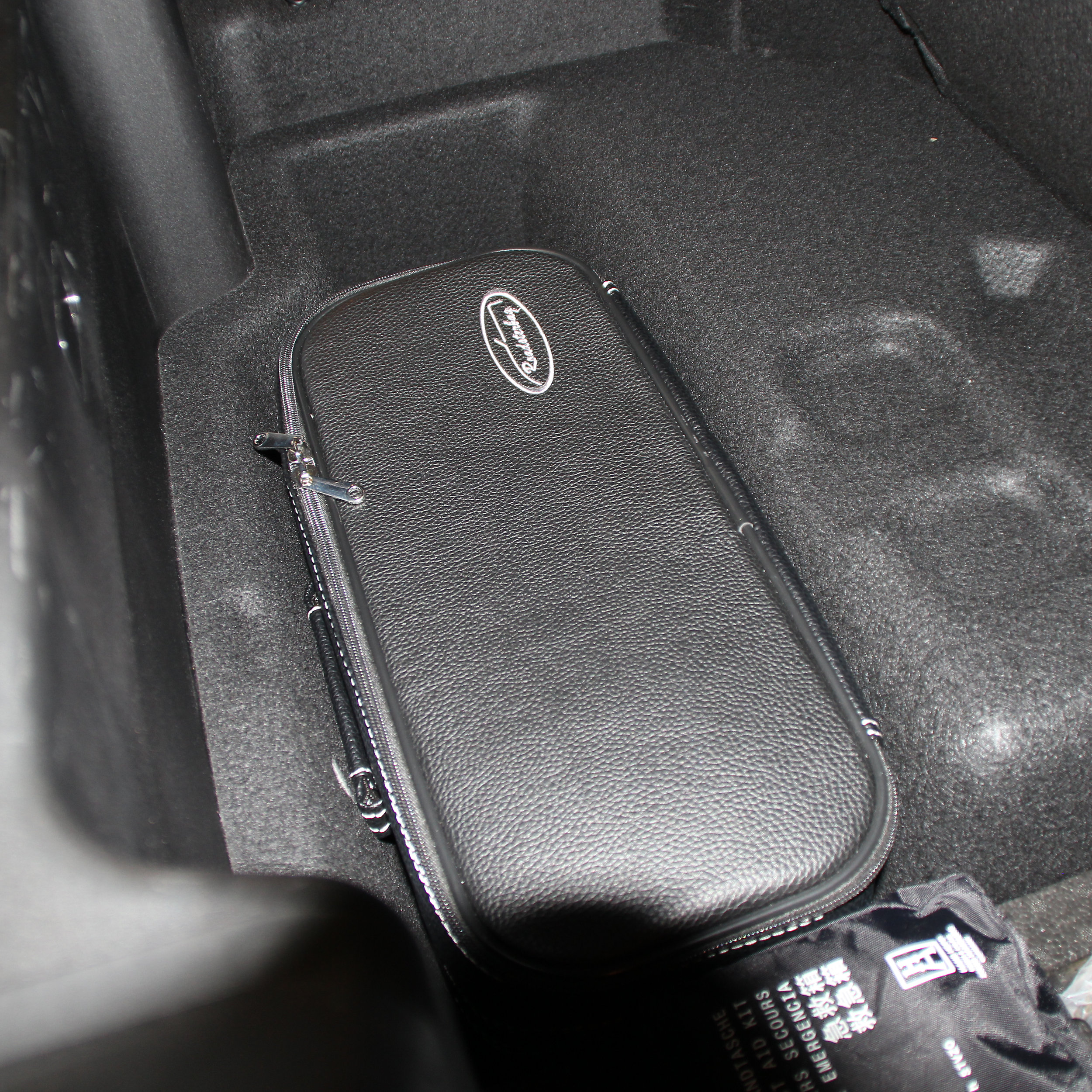 5-tlg. Kofferset mit 2 Rollen Mercedes SL (R231)