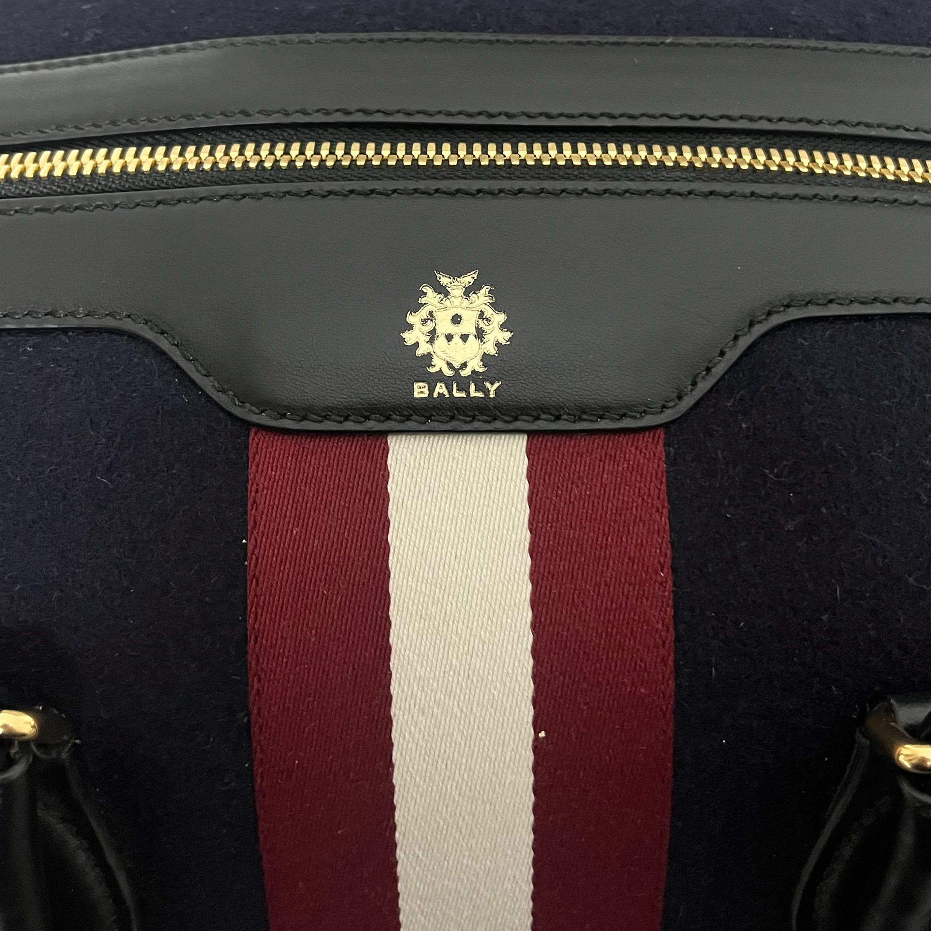 Bally Beckett Weekender