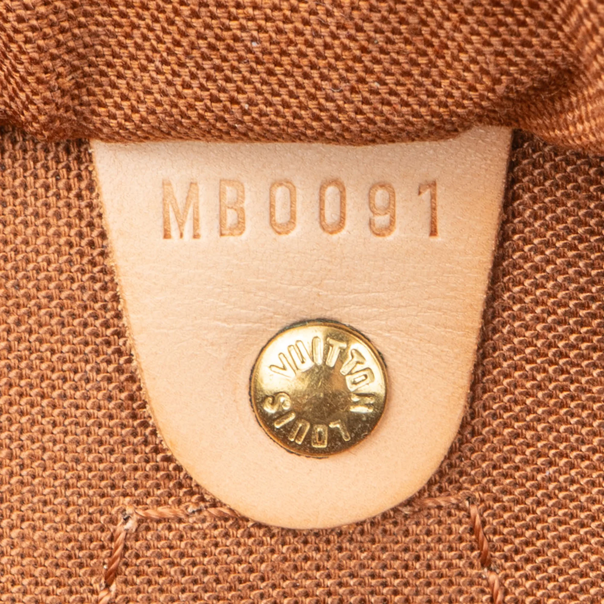 Louis Vuitton Canvas Monogram Speedy 35 Handbag