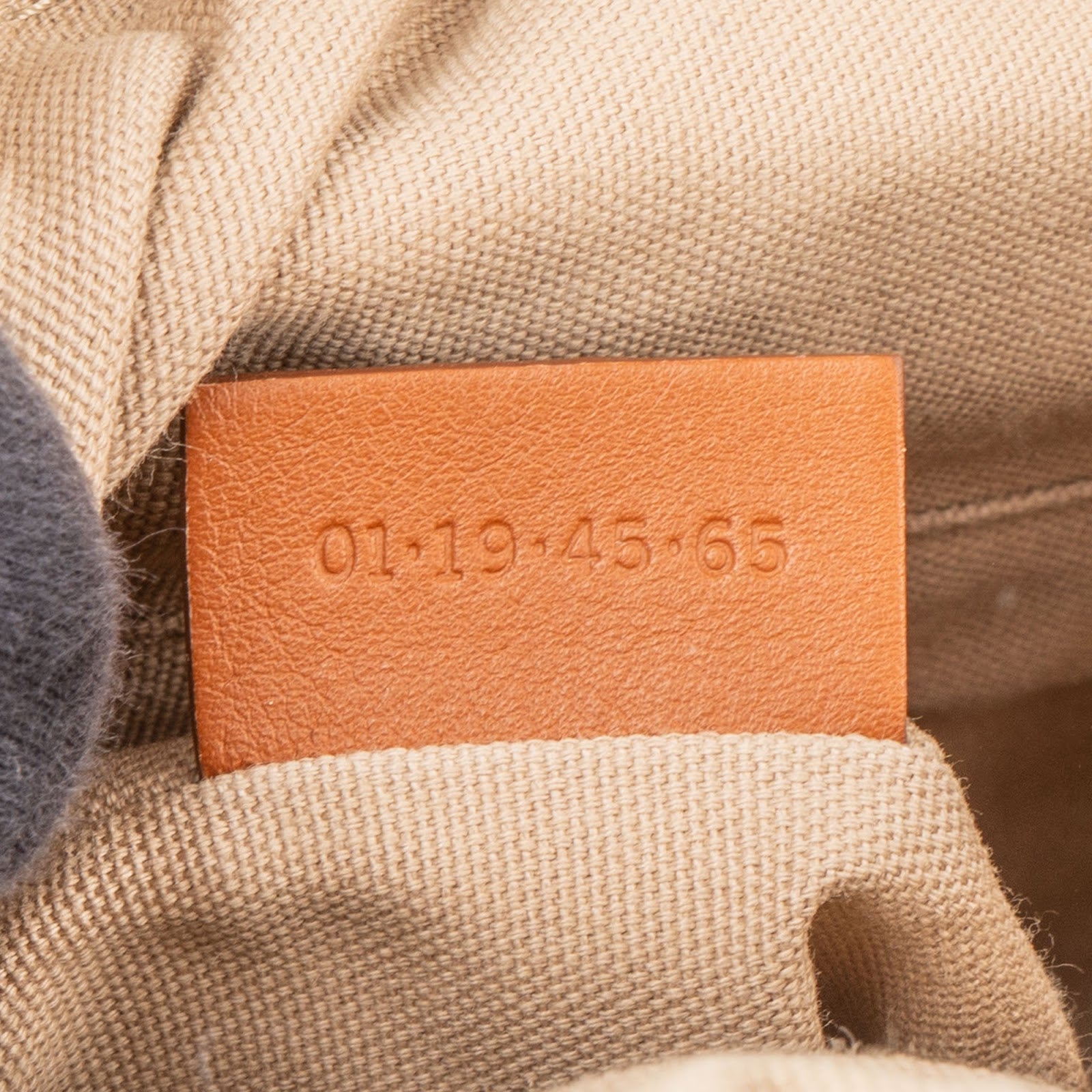 Chloé Leather Roy Mini Bucket Crossbody Handbag