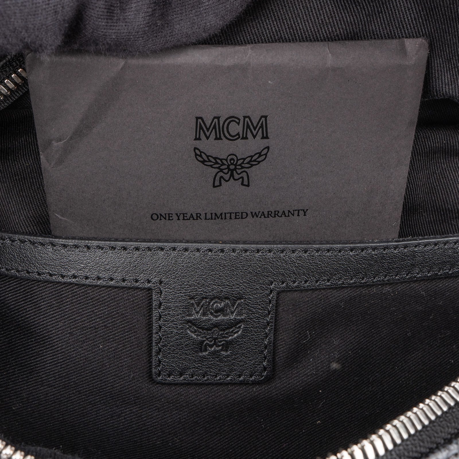 MCM zwarte leren Visetos Stark-riem crossbodytas