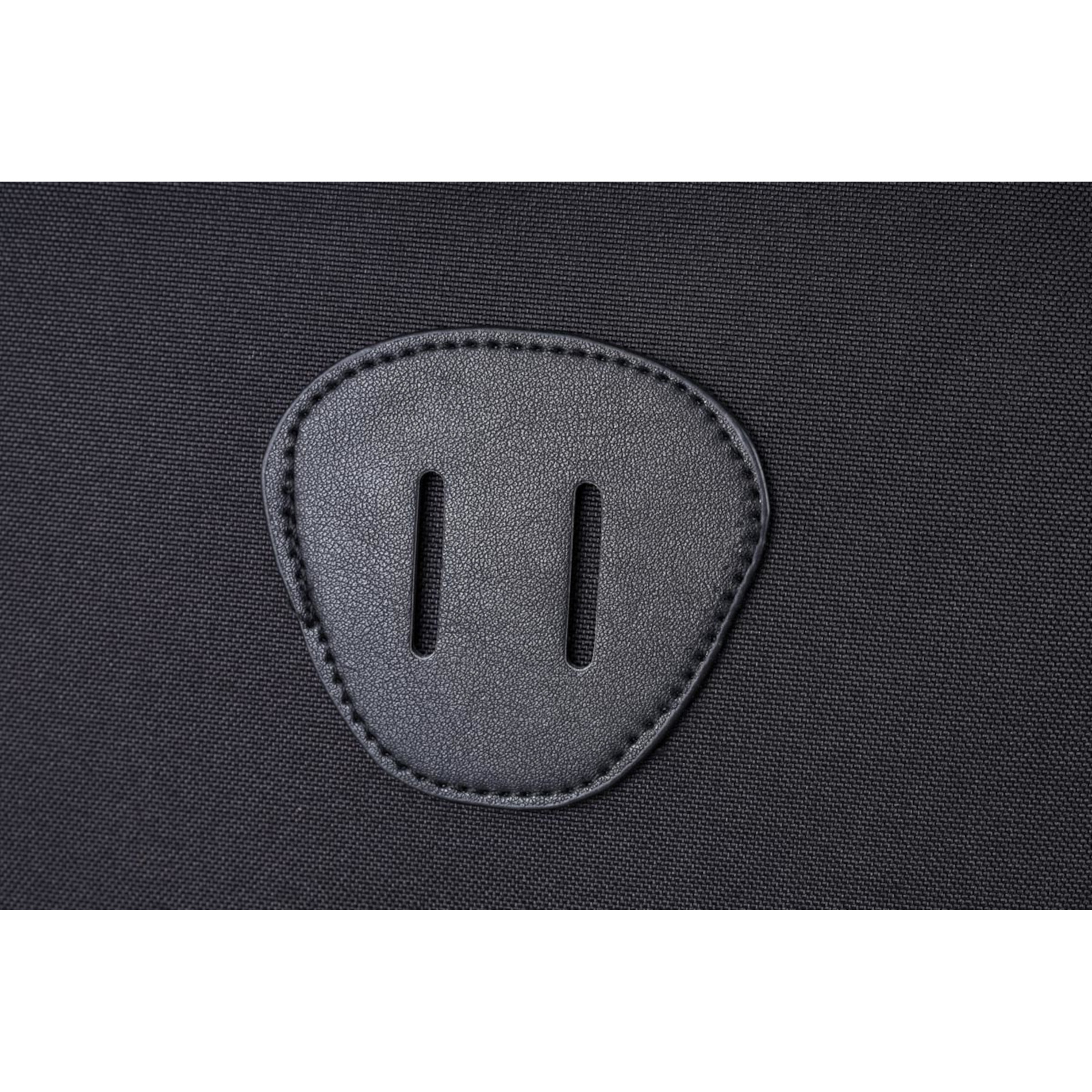 Rucksack URBAN PLUS - True Black