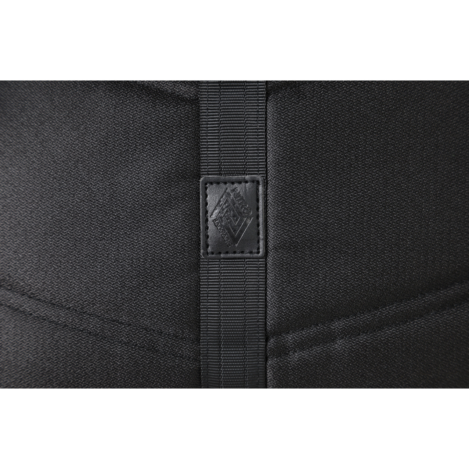 Rucksack URBAN PLUS - Peace Love Nitro