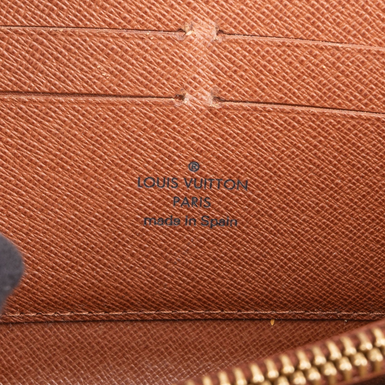 Louis Vuitton Monogram Canvas Zippy Wallet