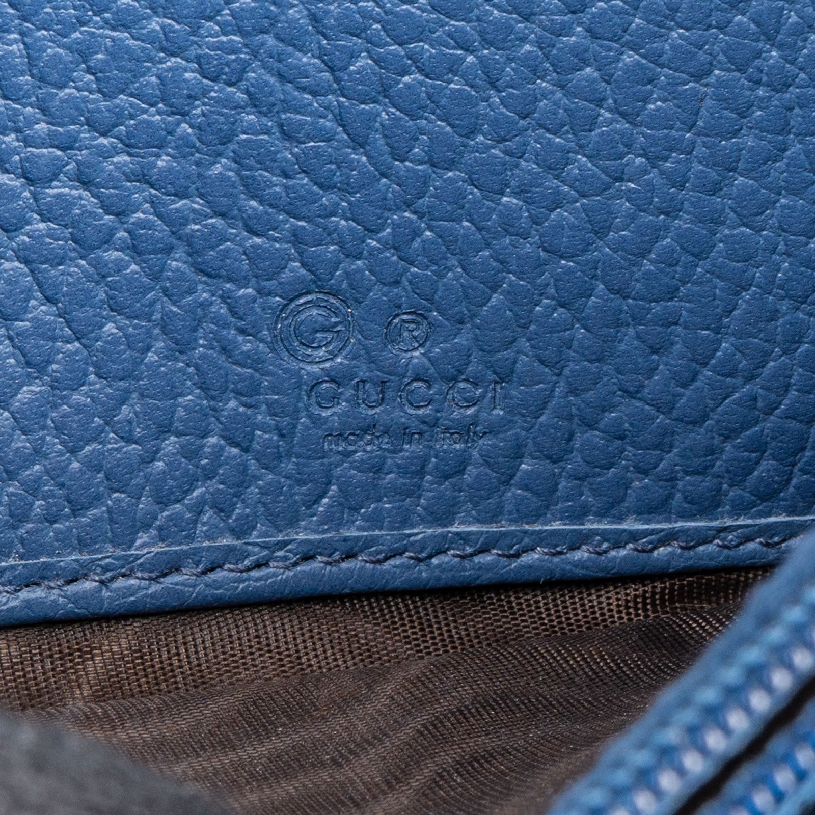 Gucci Pebbled Leather Interlocking GG Continental Wallet