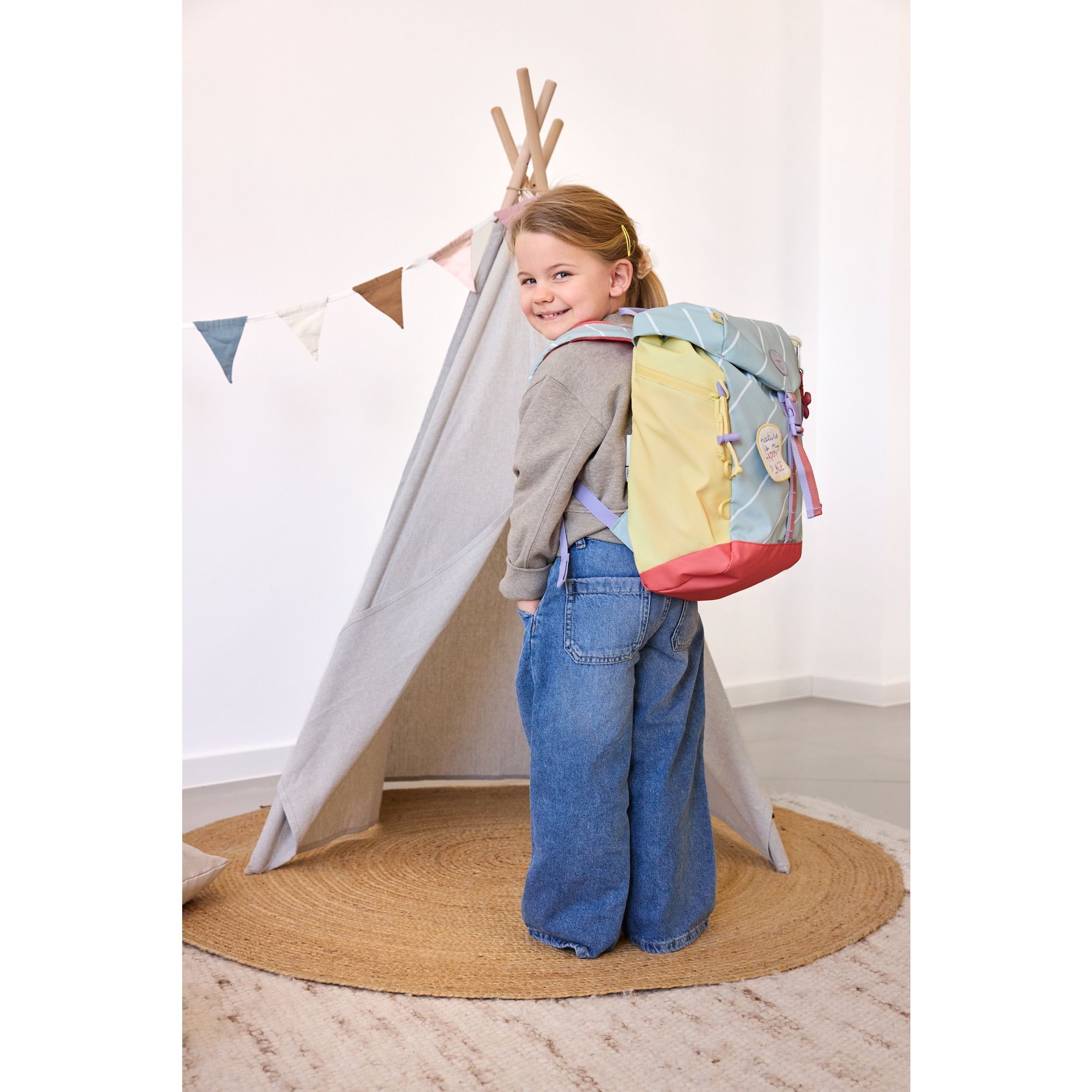 Big Outdoor Backpack Happy Trails - flower