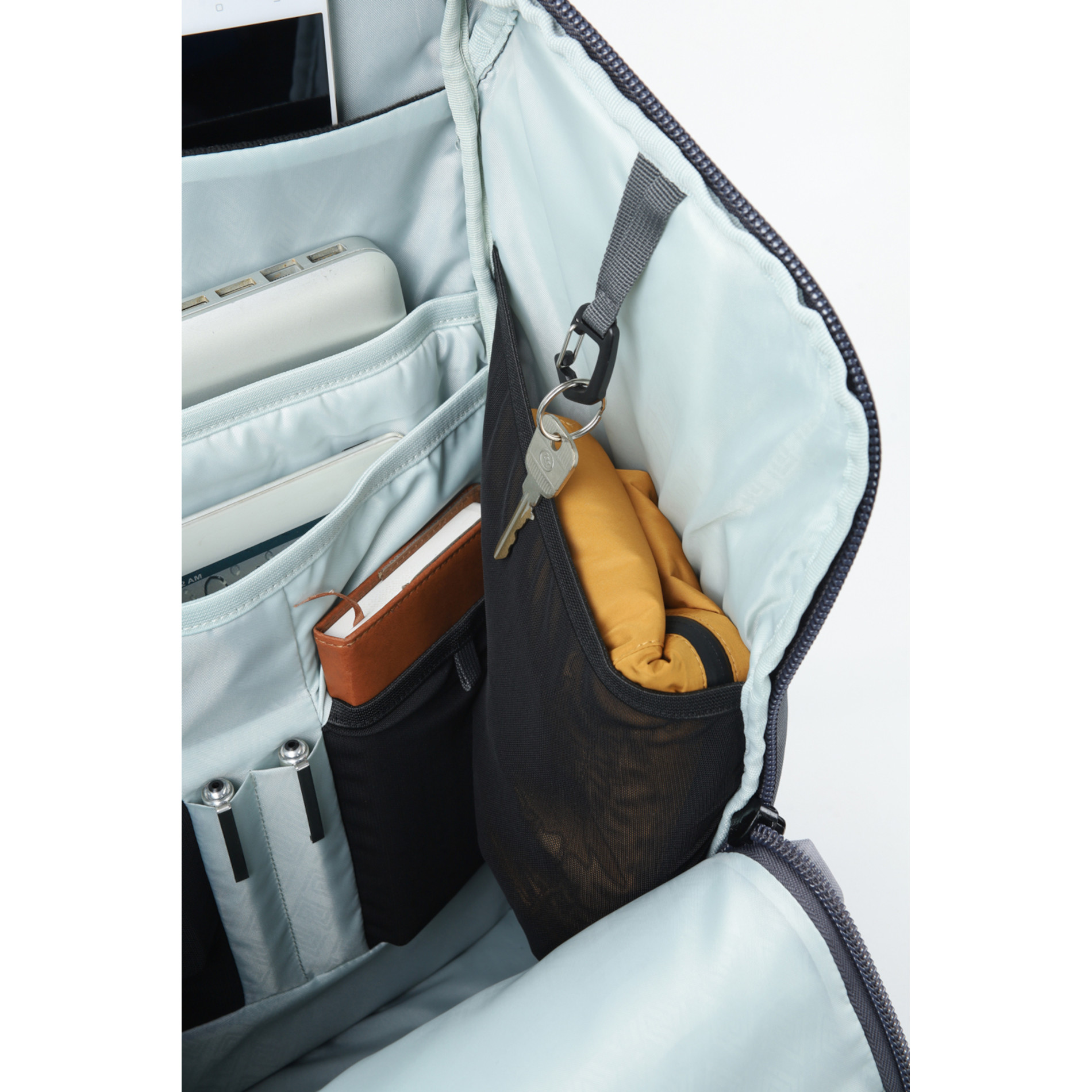 Rucksack NIKURO TRAVELER - Graphite