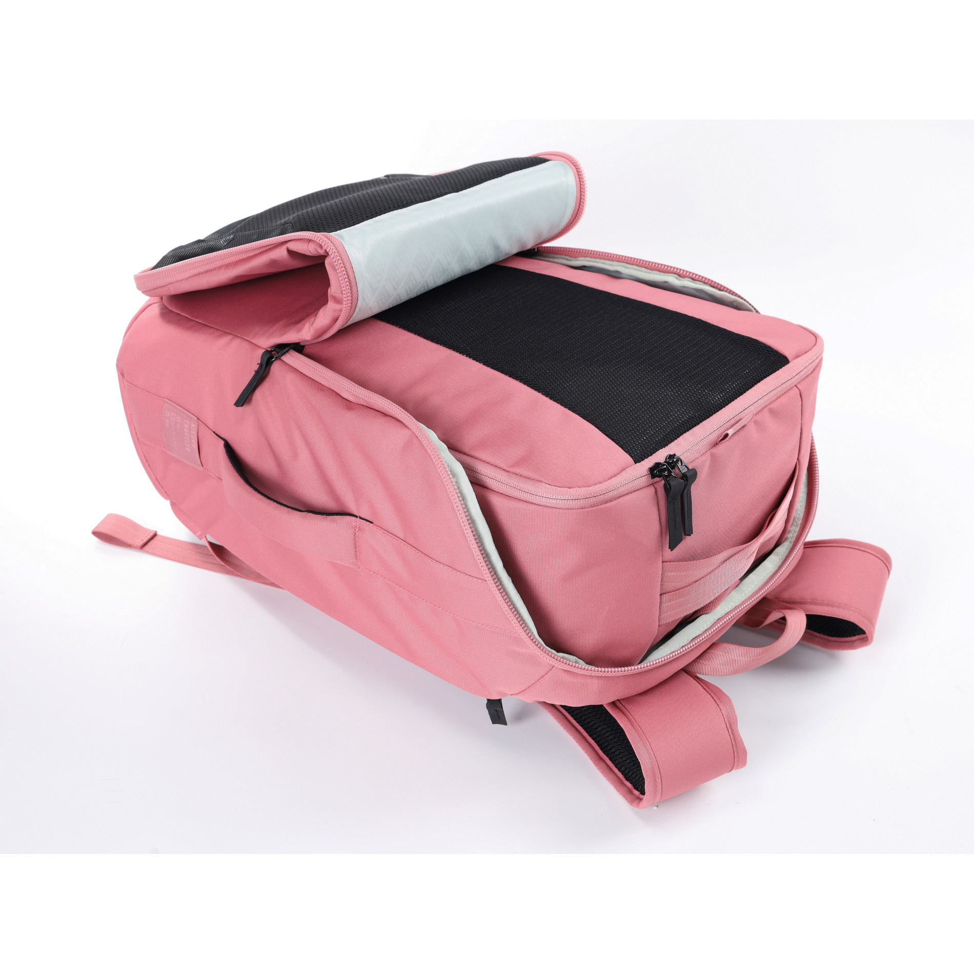 Rucksack NIKURO TRAVELER - Woodrose