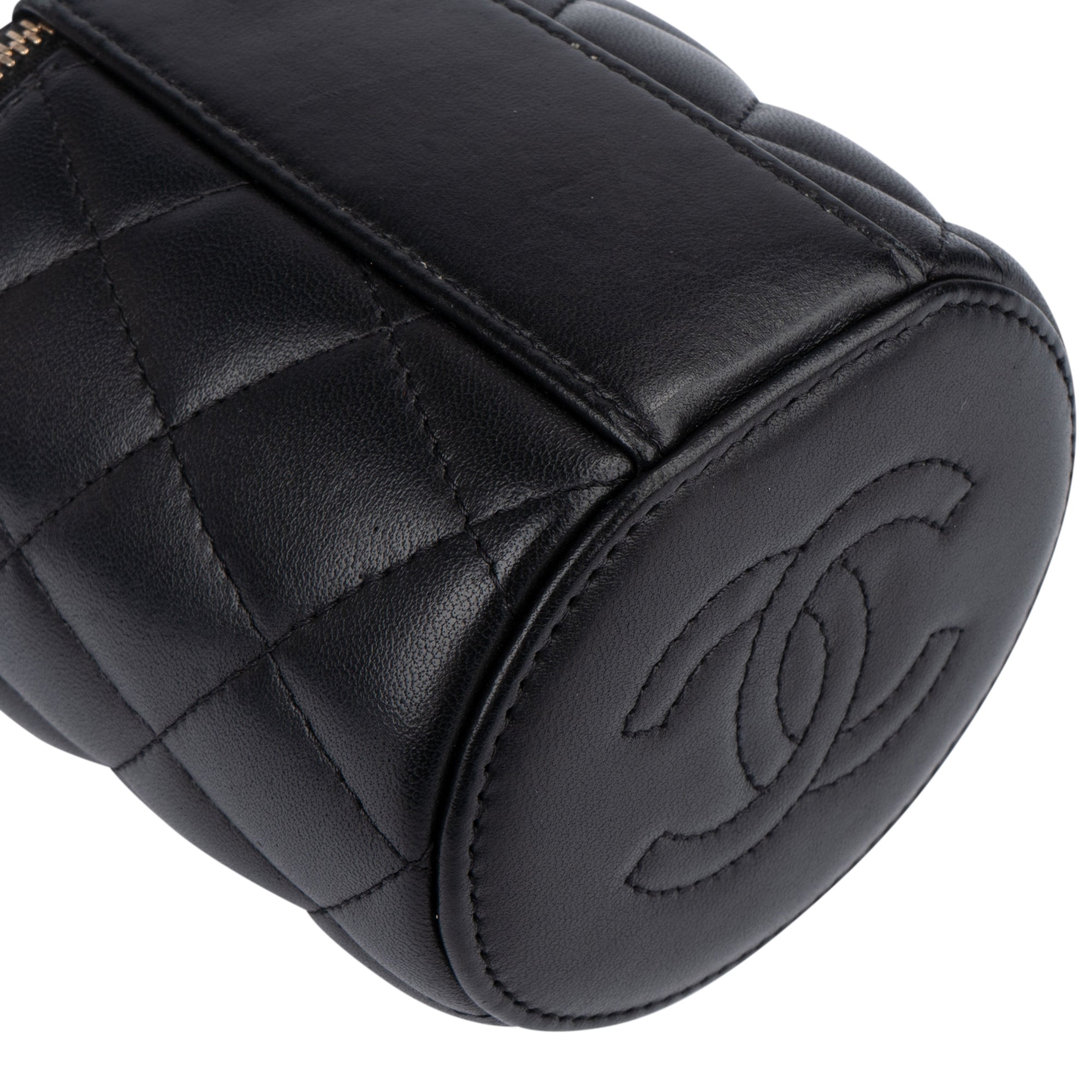 Mini sac à bandoulière « Vanity » en agneau matelassé Chanel