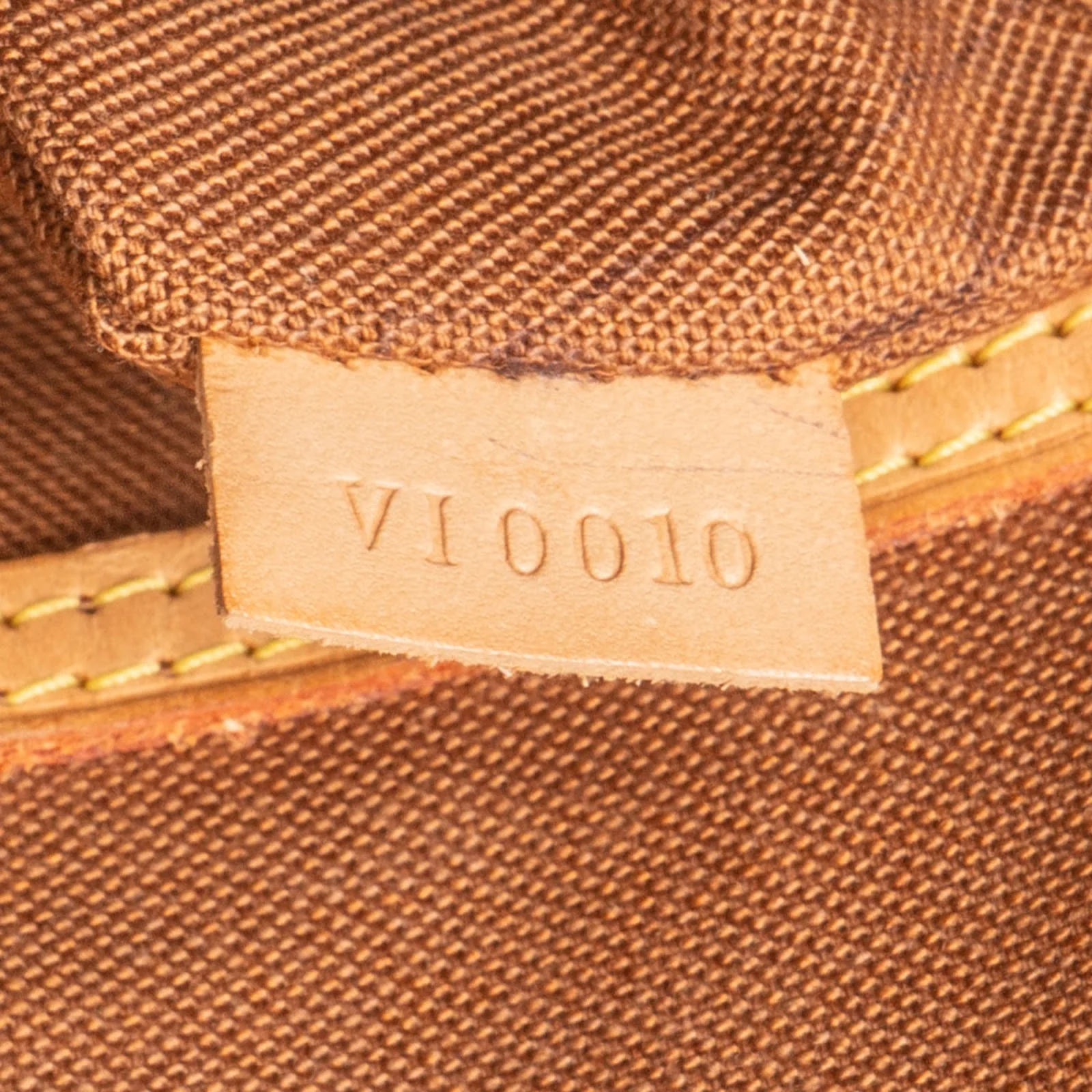Louis Vuitton Monogram Canvas Alma PM Handbag