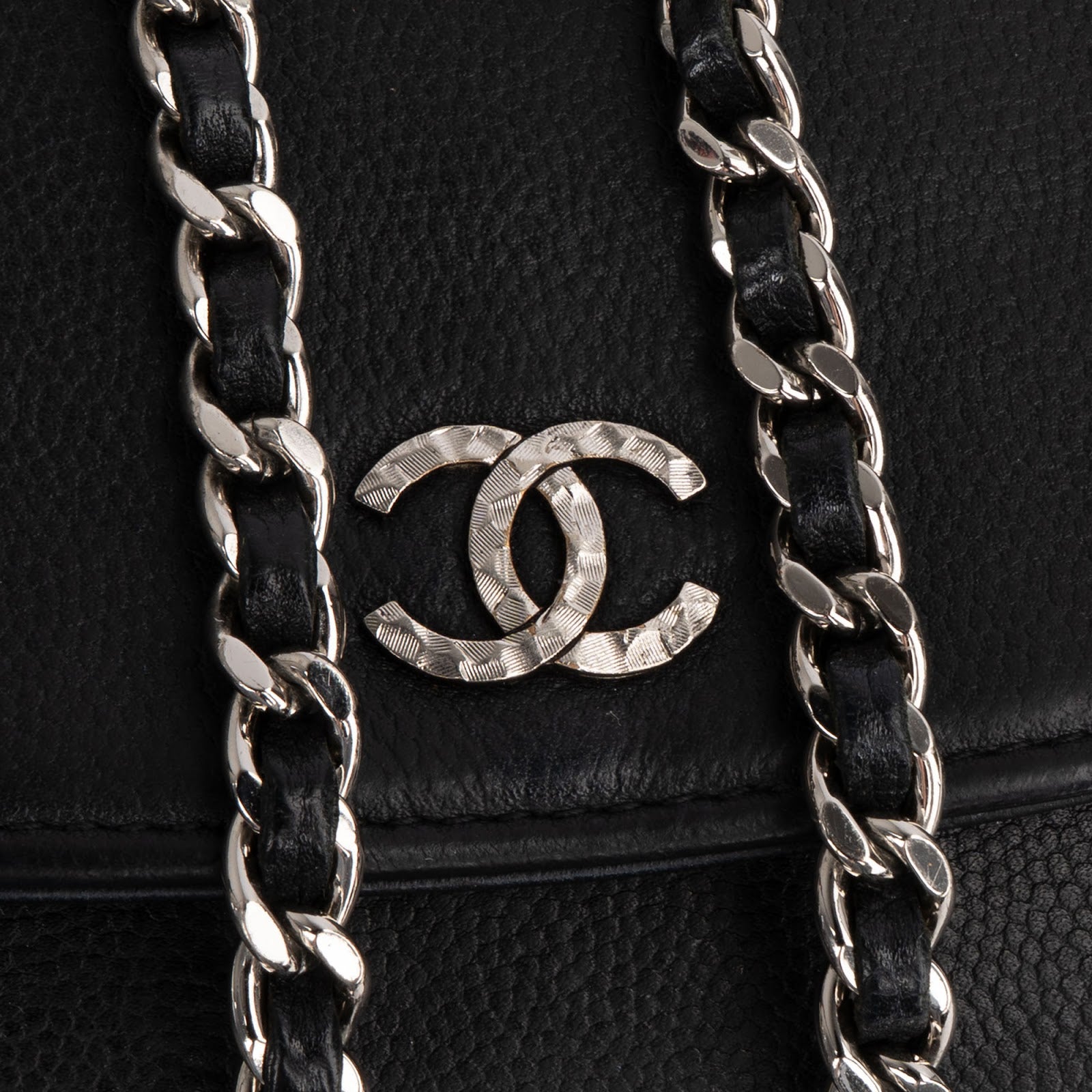 Chanel Caviar Leather CC Wallet on Chain Crossbody Bag