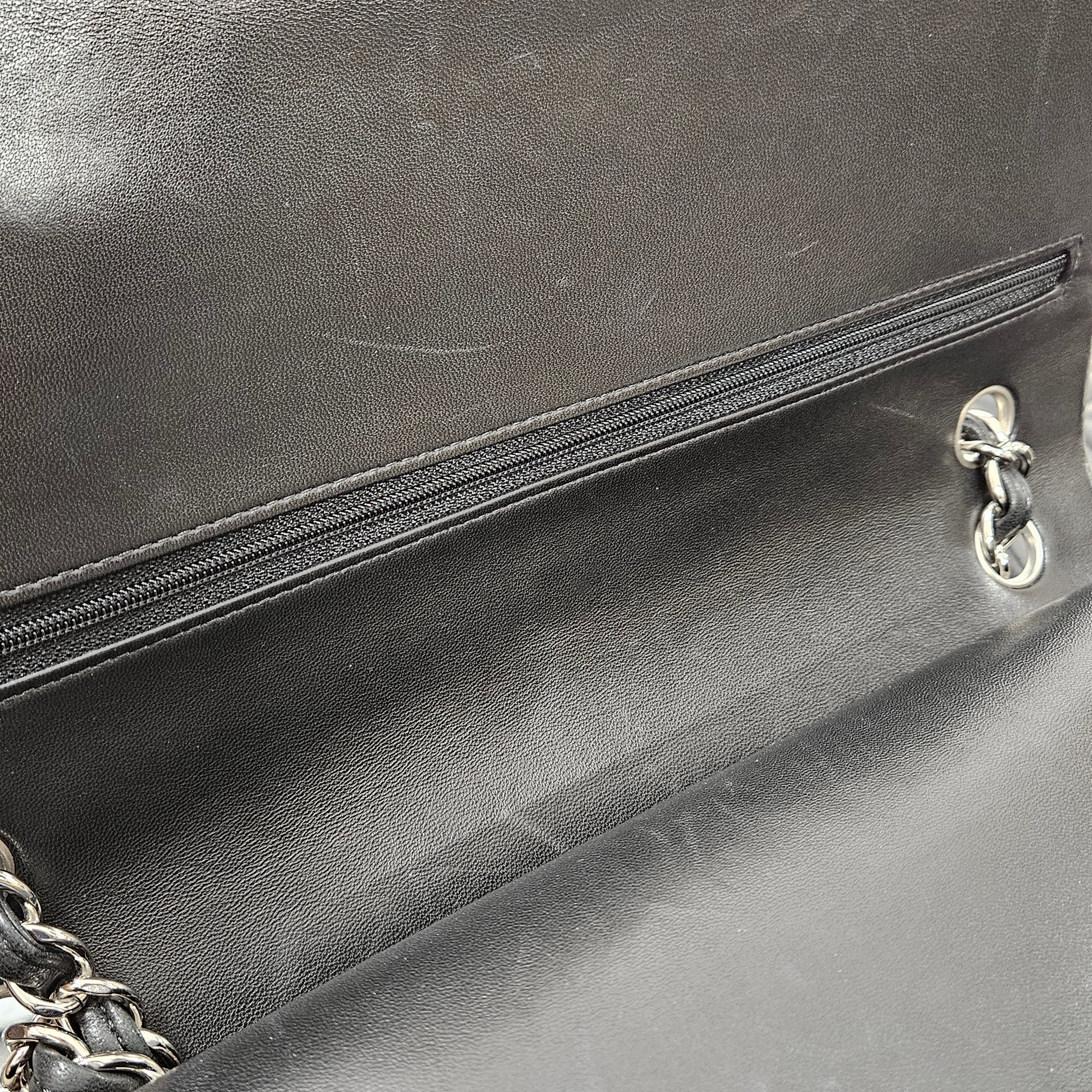 Chanel – Jumbo Double Flap Schultertasche
