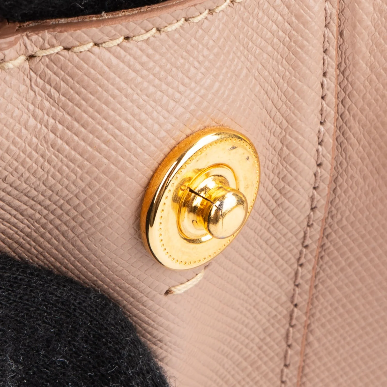 Prada Saffiano Vernice Galleria Handbag