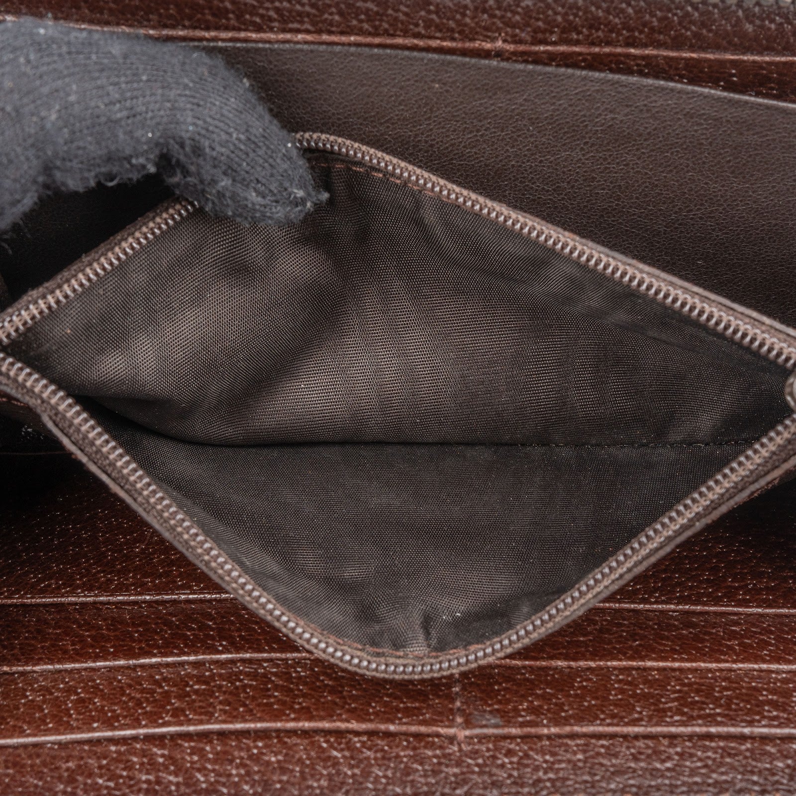 Gucci Monogram GG Canvas Zip Around Wallet