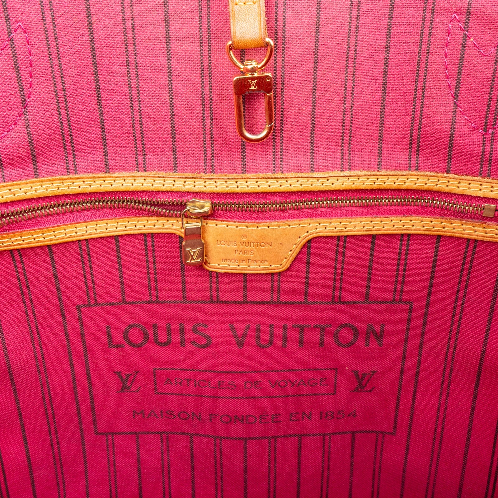 Louis Vuitton Monogram Canvas Neverfull MM Shoulder Bag