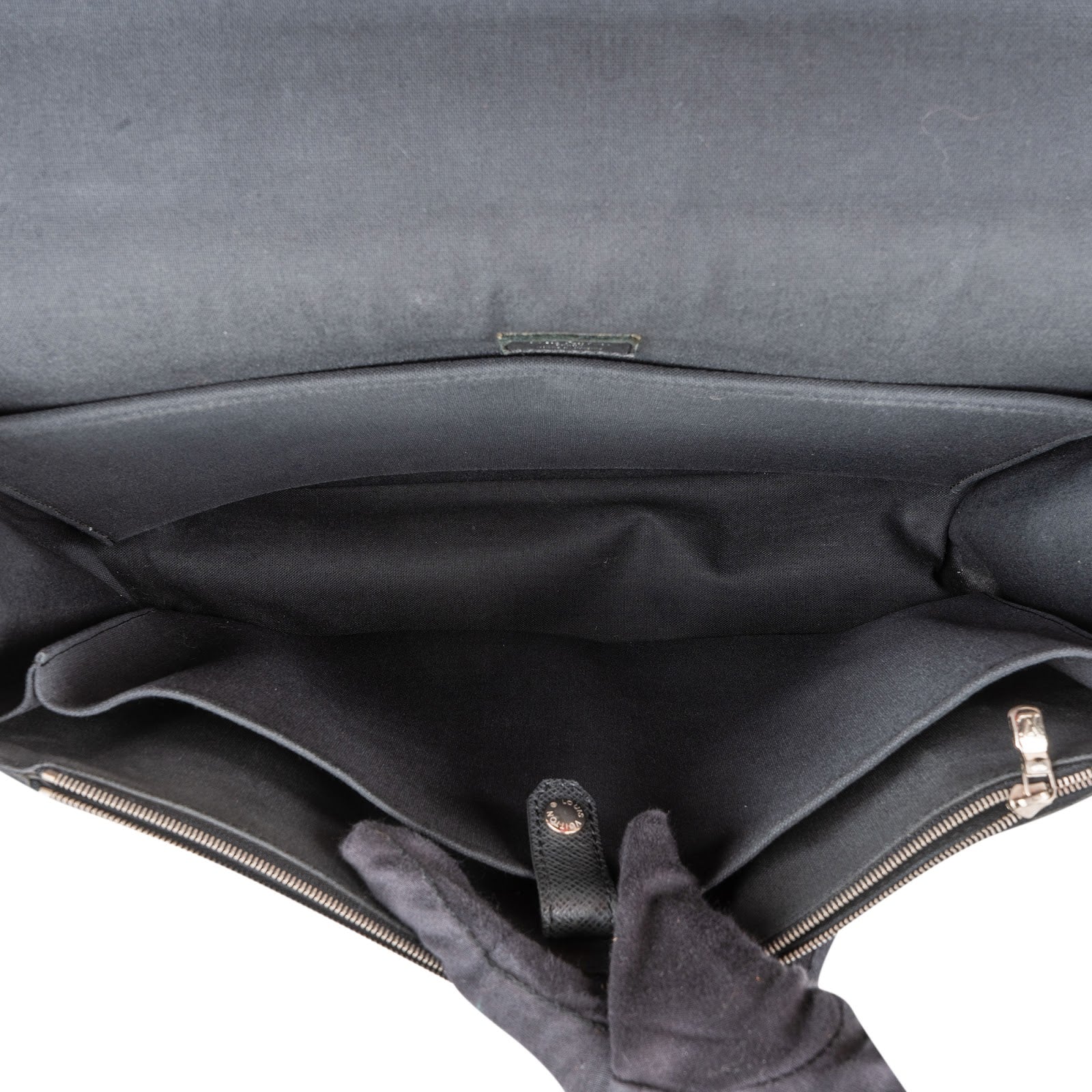 Sac d'affaires Louis Vuitton en cuir Taiga noir « Alexei Anton »