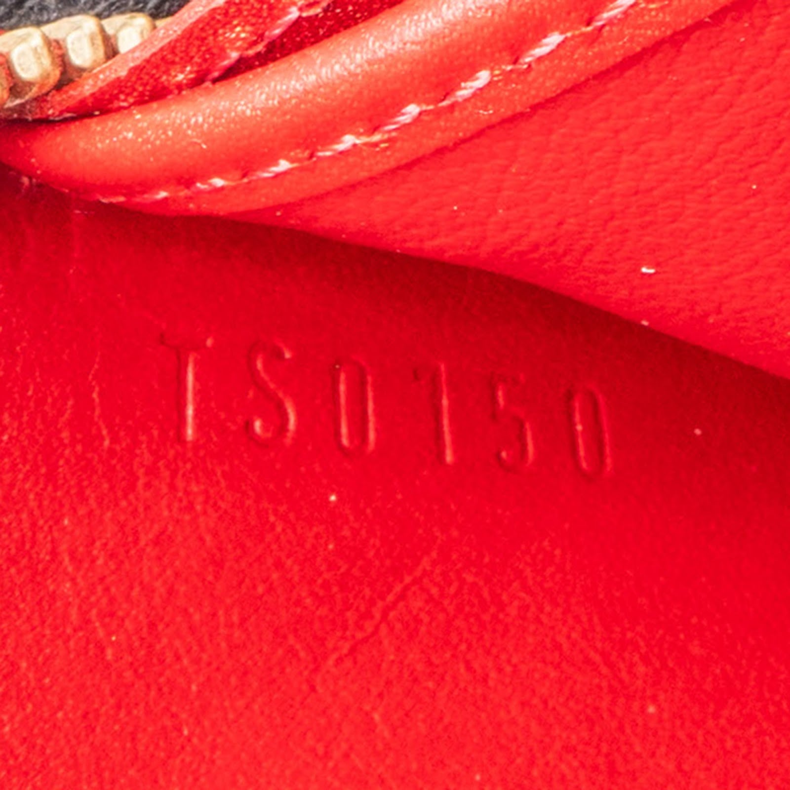 Louis Vuitton Monogram Vernis Leather Zippy Coin Purse Wallet
