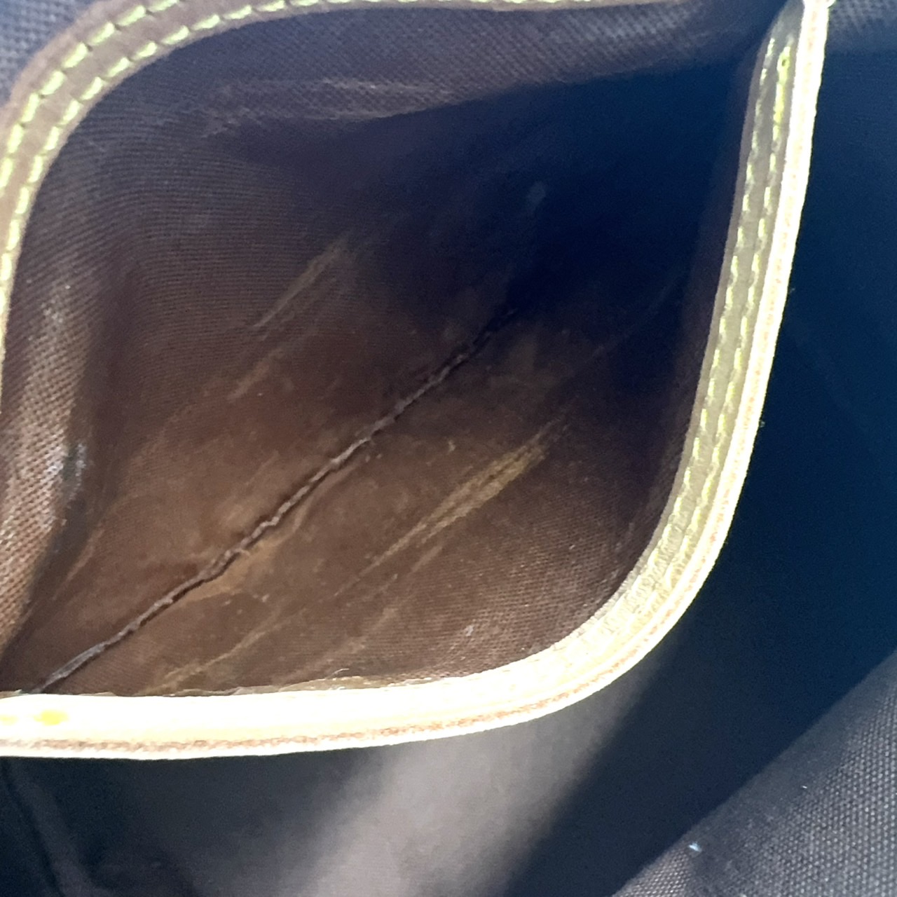 Louis Vuitton – Speedy 25 Monogram Handbag