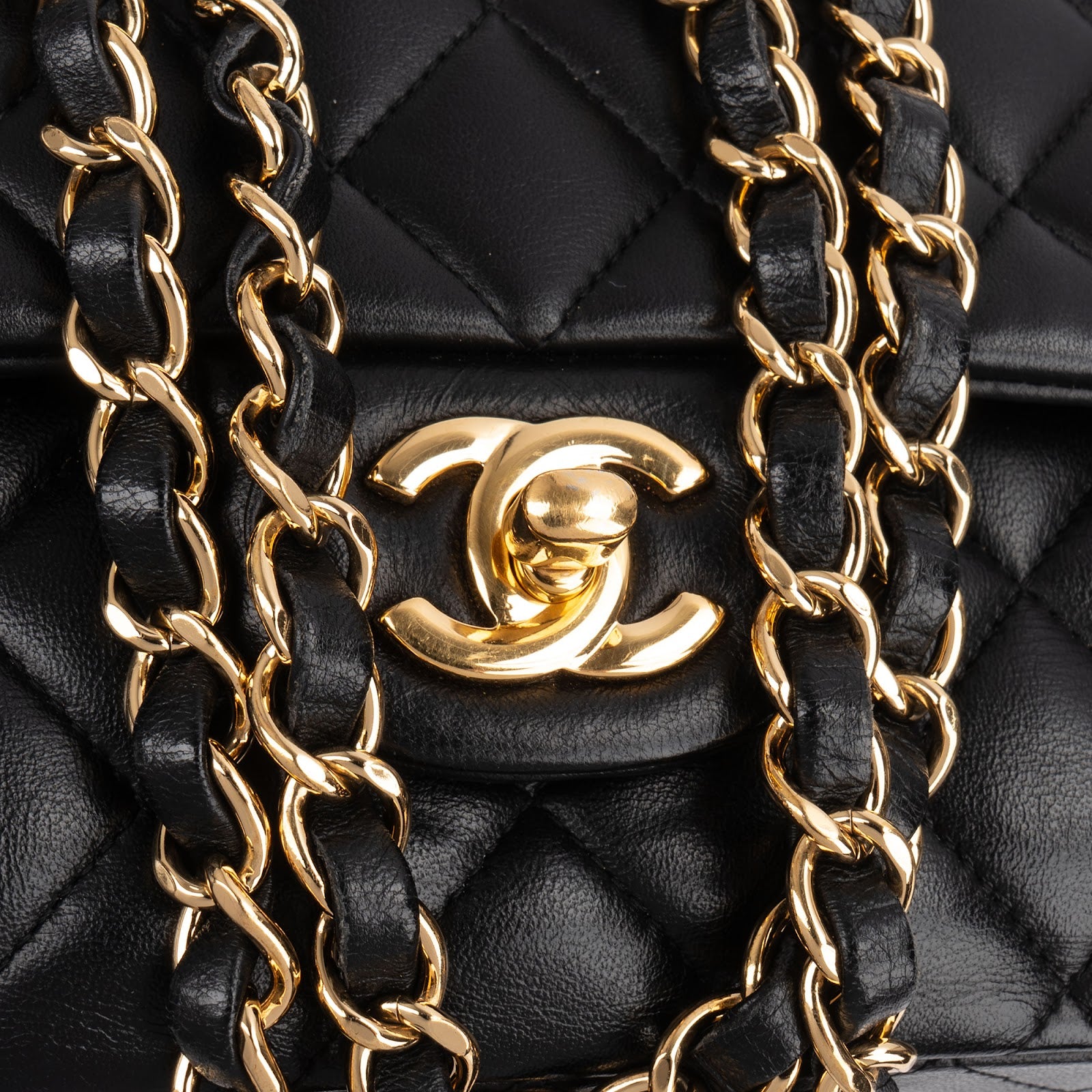 Chanel - Medium Double Flap Schultertasche
