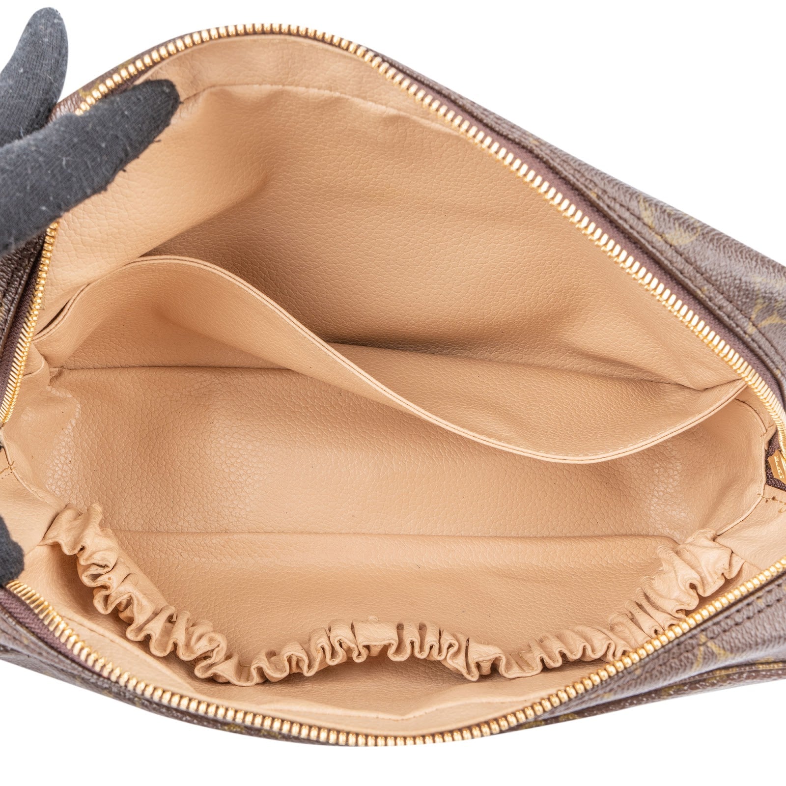 Louis Vuitton Monogram Canvas Trousse Kulturbeutel