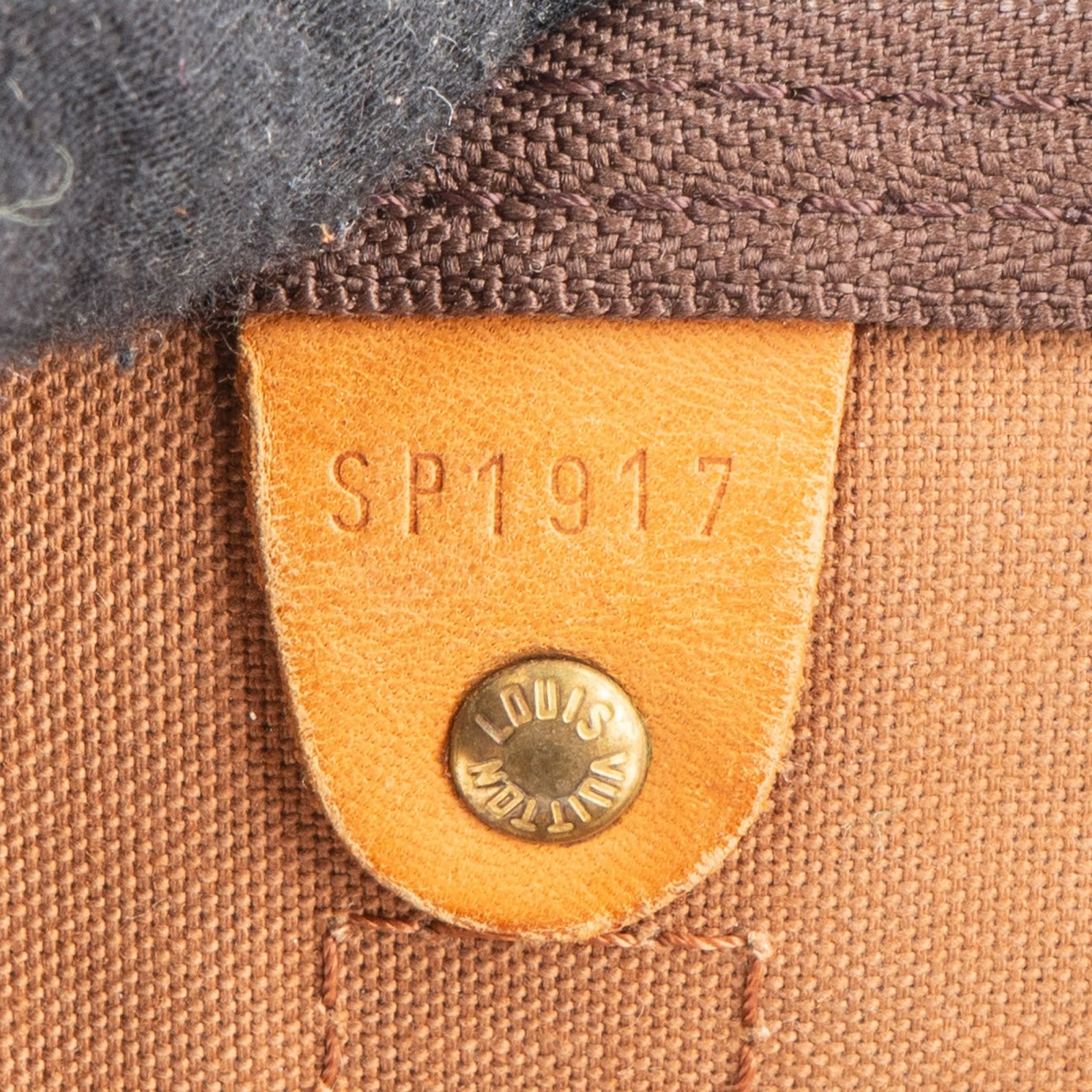 Louis Vuitton Monogram Canvas Keepall 55 Travel Bag