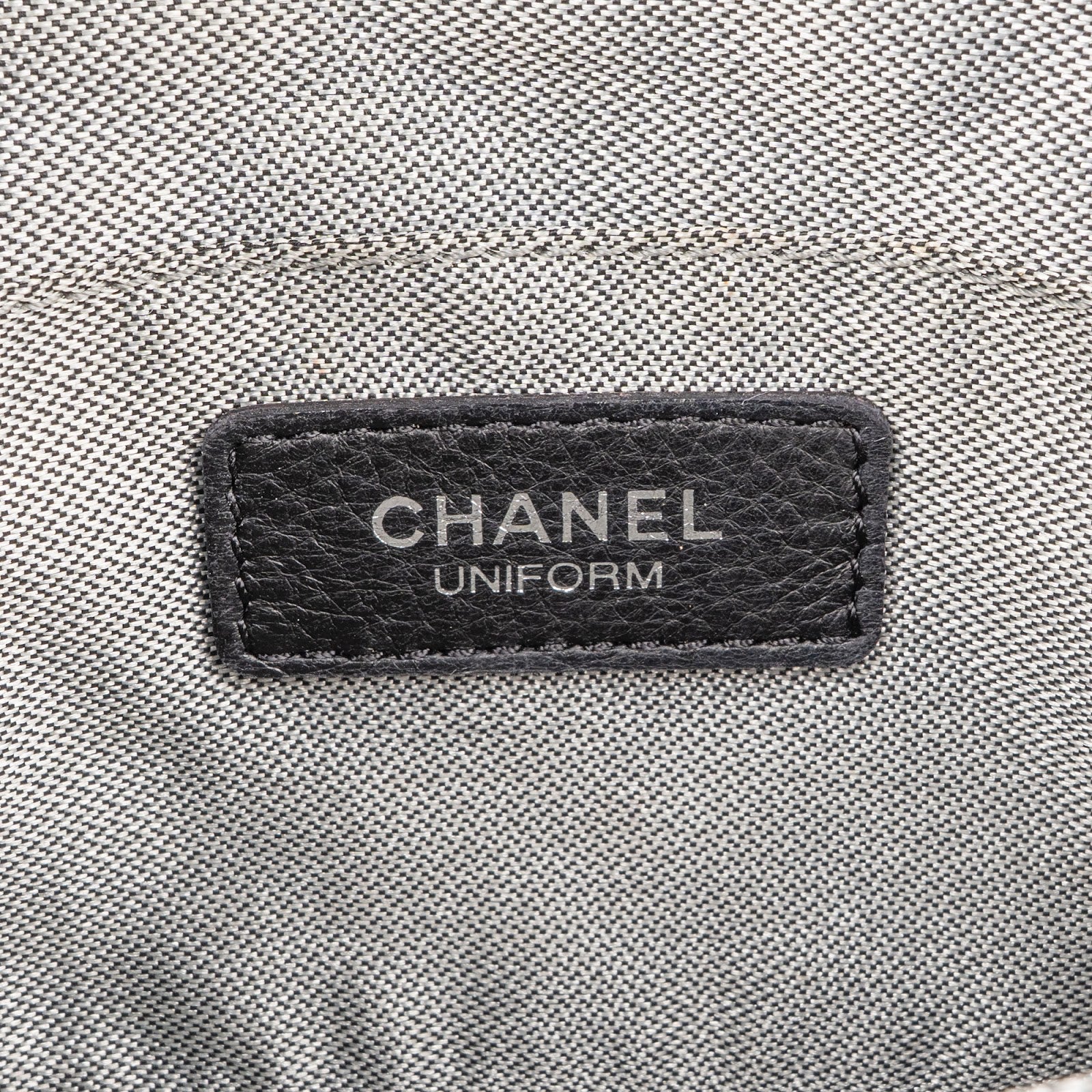 Chanel - Gesteppte riemtas van lamsleer in de kleur Palladium