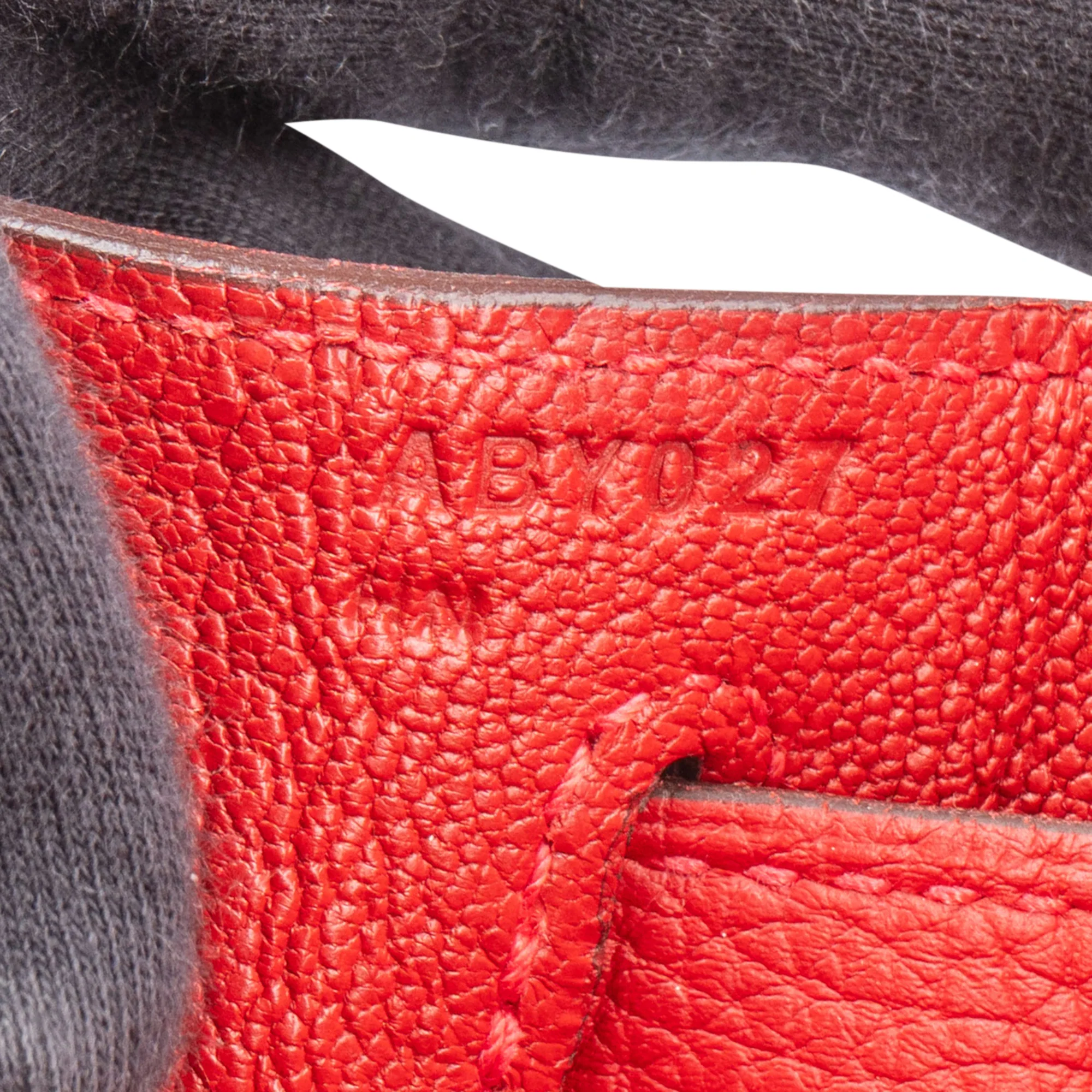 Hermès Rouge Taurillon Clemence Leather Kelly 28 Handbag